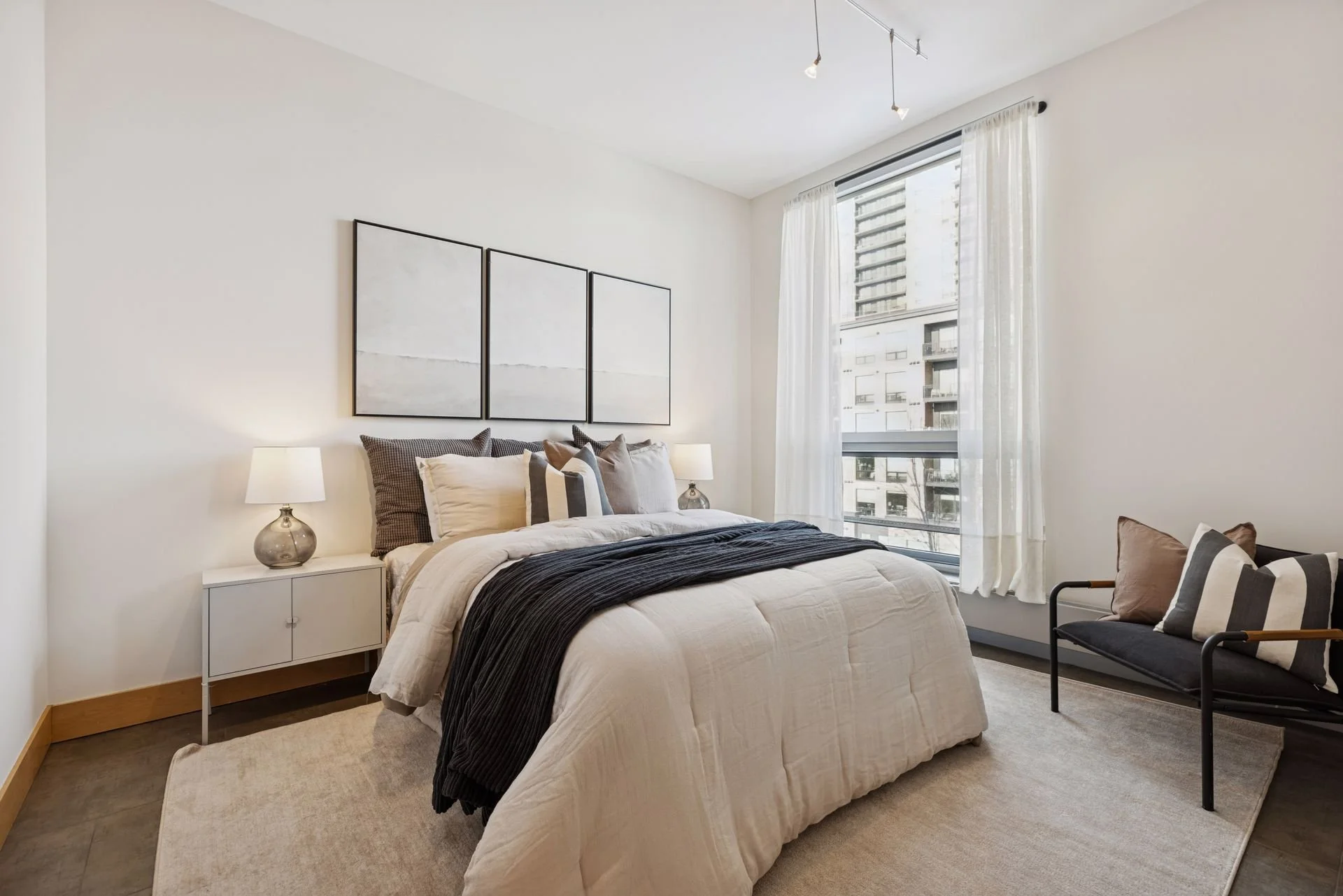 222 2nd St SE 704 - Spacecrafting - 0025.jpg