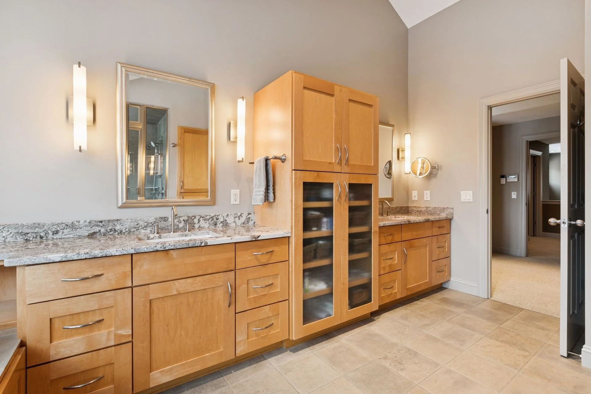 606 River St - Spacecrafting - 0045.jpg