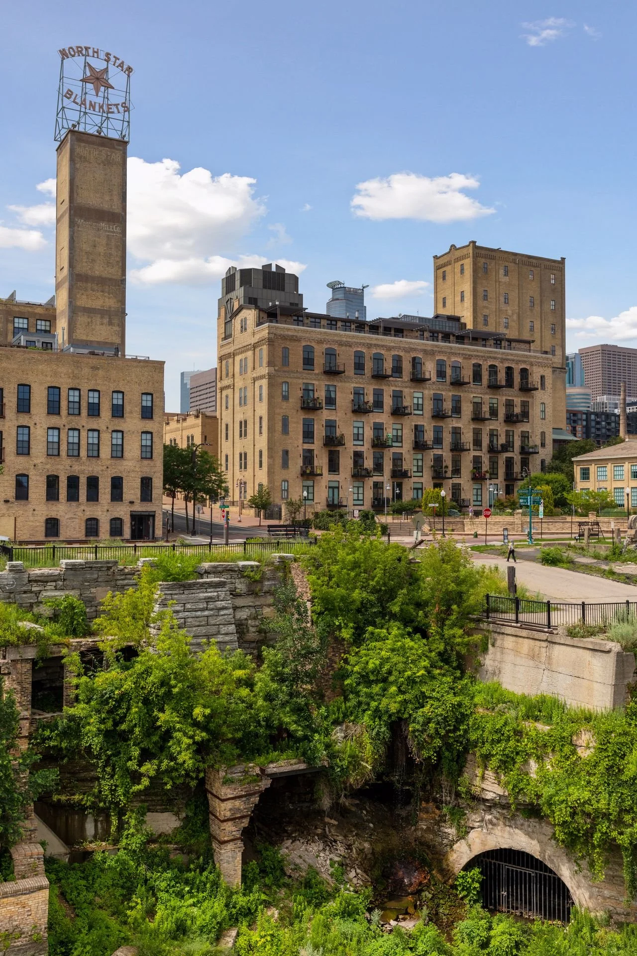 150 Portland Ave 304 - Spacecrafting - 0056.jpg