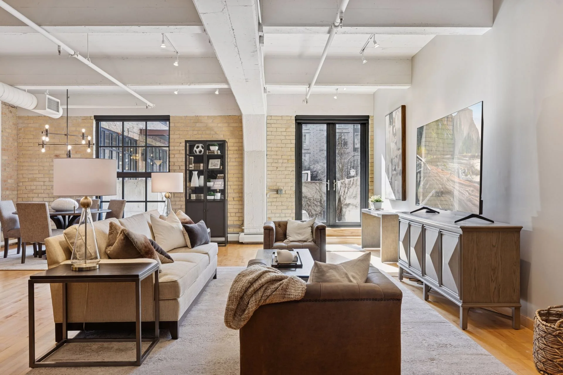 117 Portland Ave 402 - Spacecrafting - 0004.jpg