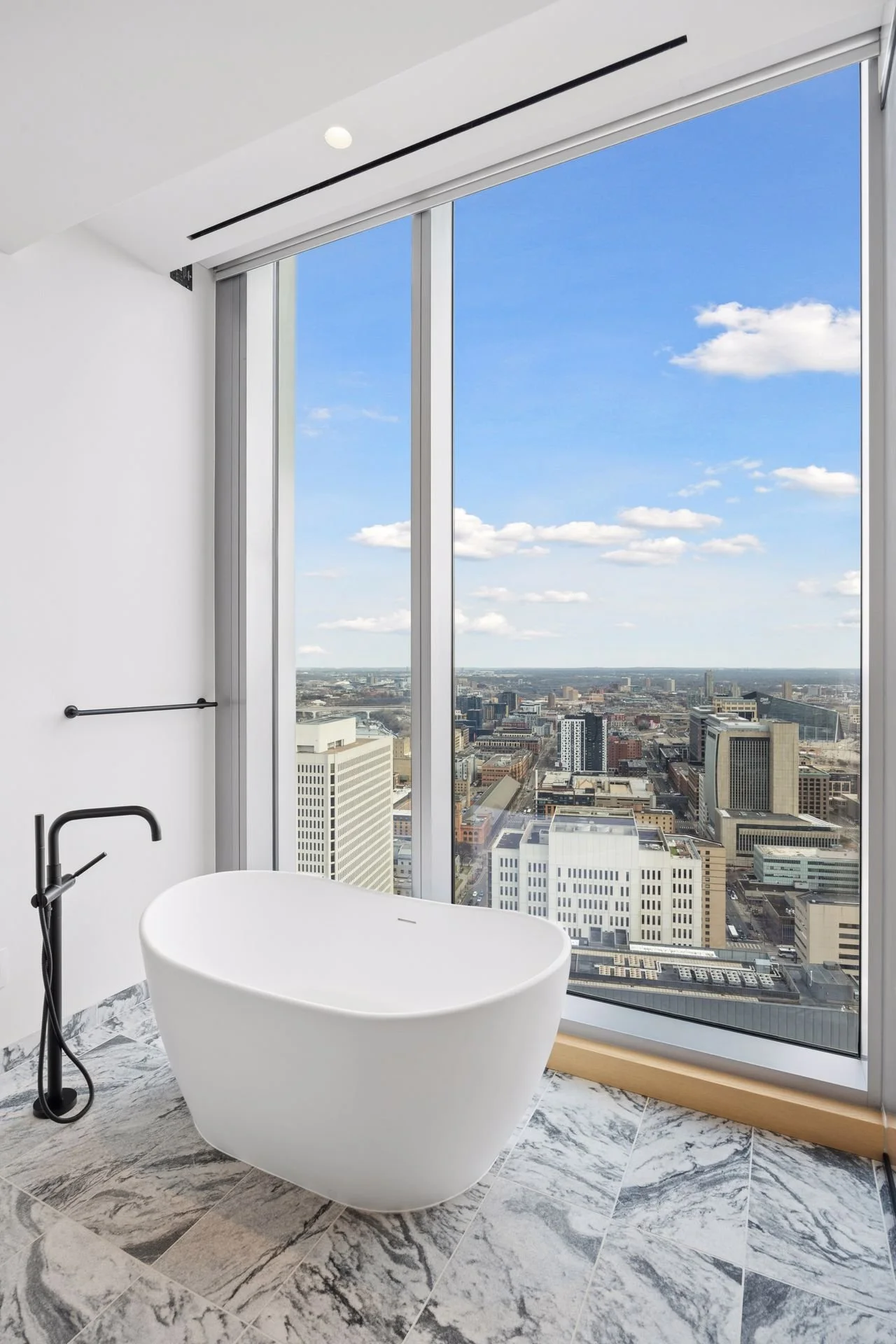 255 Hennepin Ave 3201 - Spacecrafting - 0046.jpg