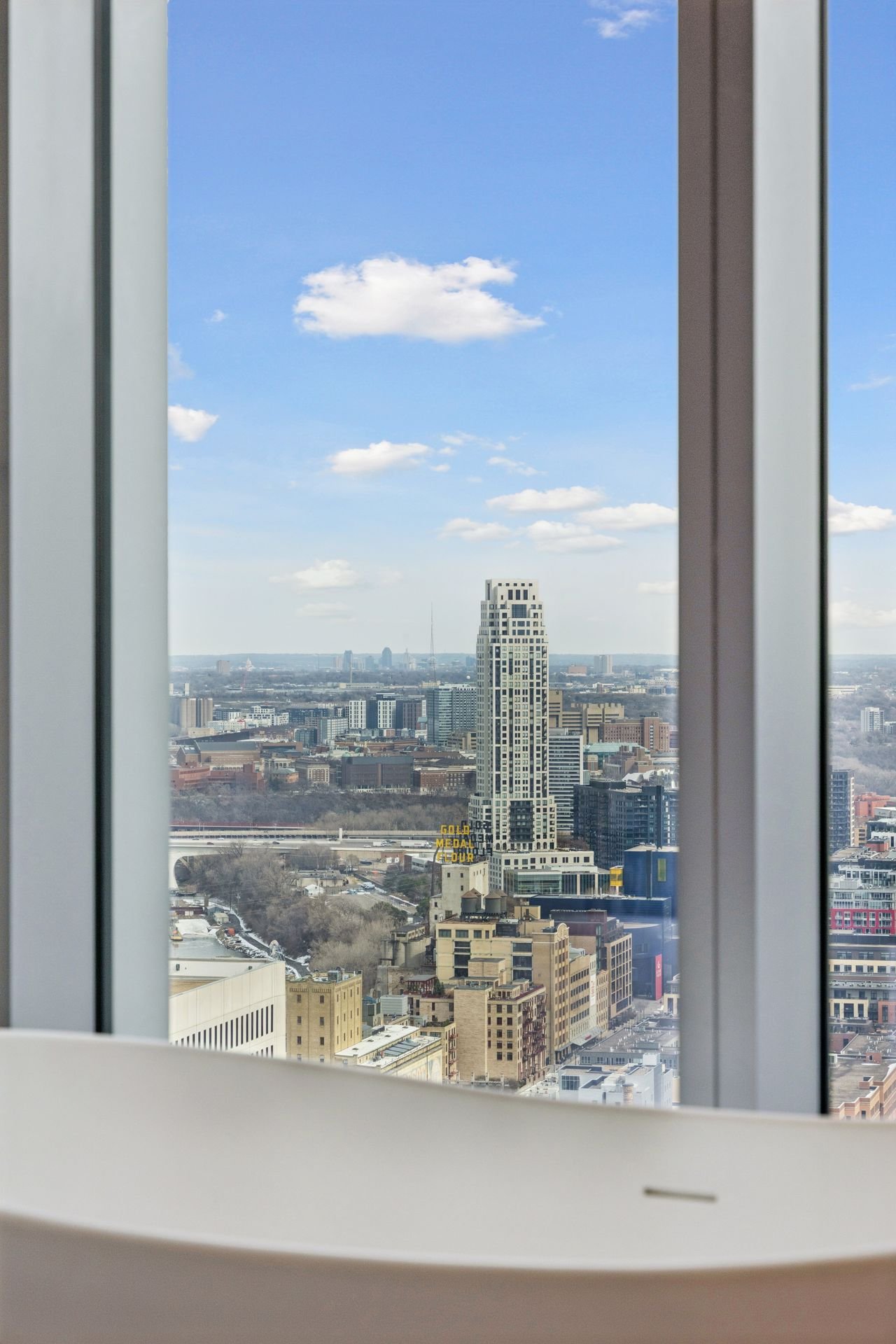 255 Hennepin Ave 3201 - Spacecrafting - 0047.jpg