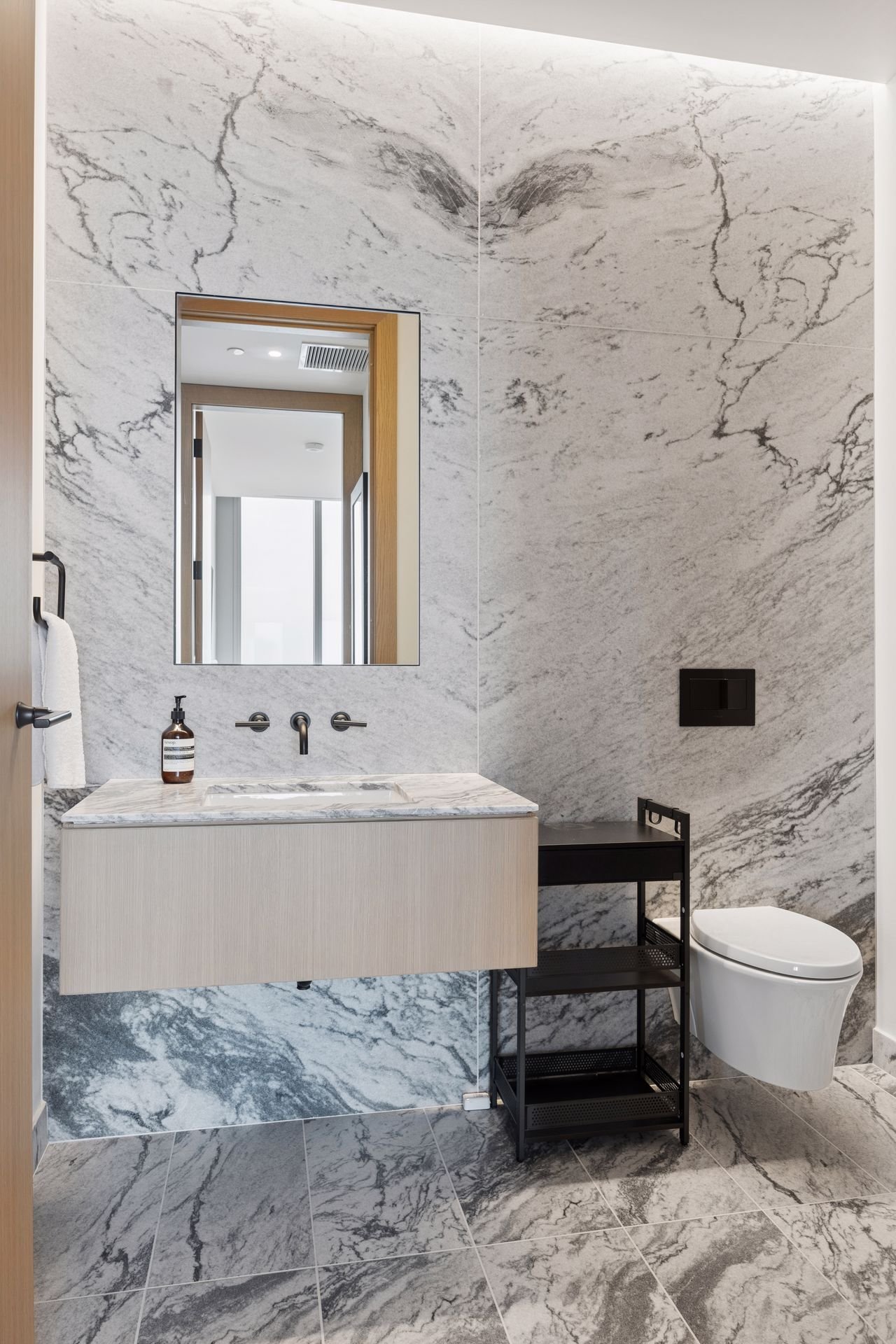 255 Hennepin Ave 3201 - Spacecrafting - 0052.jpg