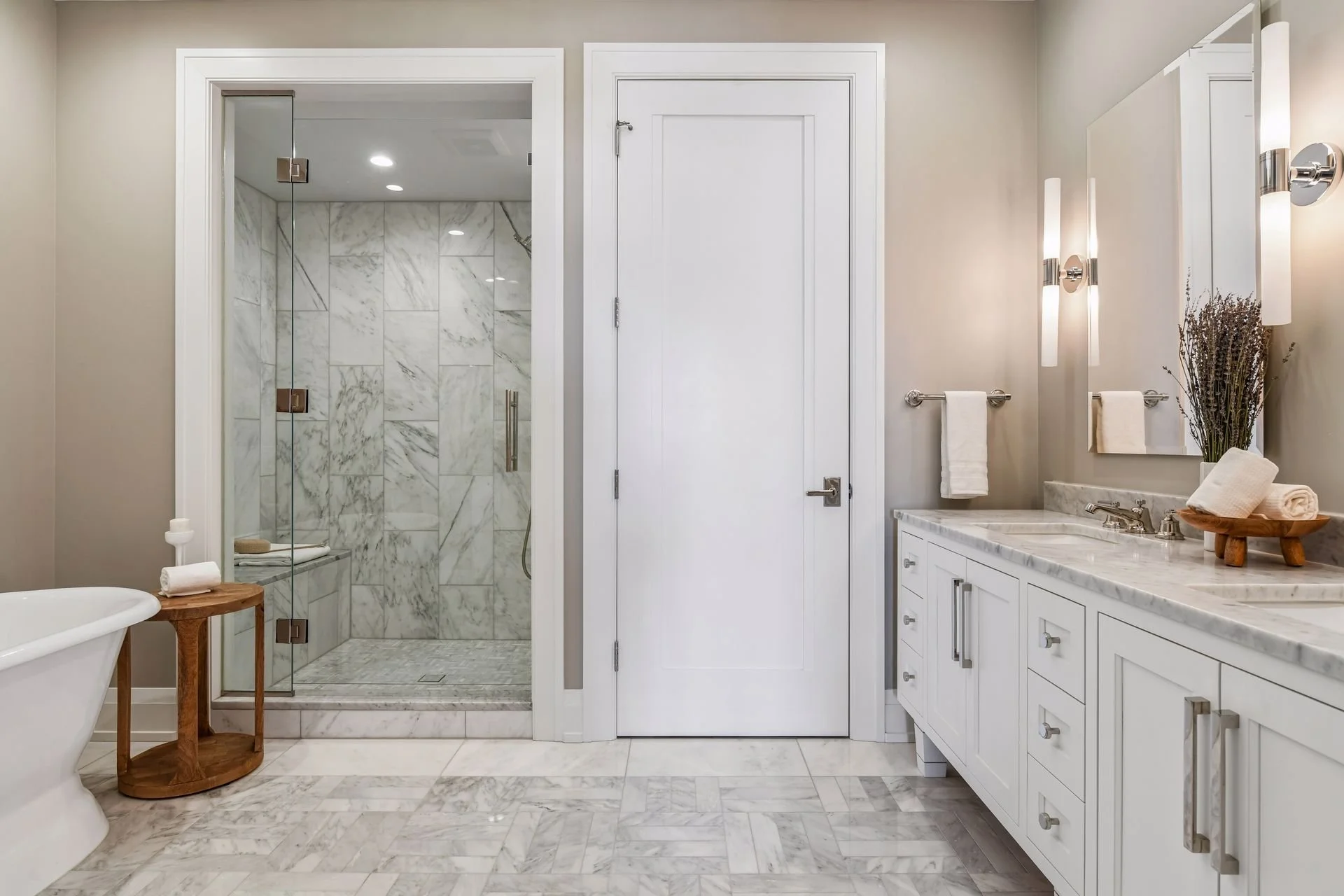 1111 W River Pkwy 21B - Spacecrafting - 0034.jpg