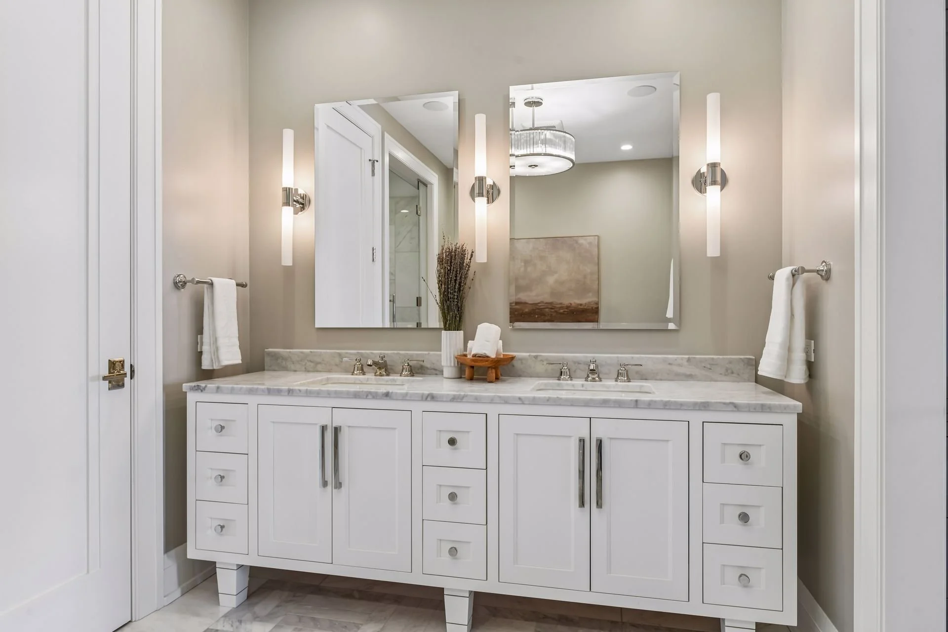 1111 W River Pkwy 21B - Spacecrafting - 0036.jpg