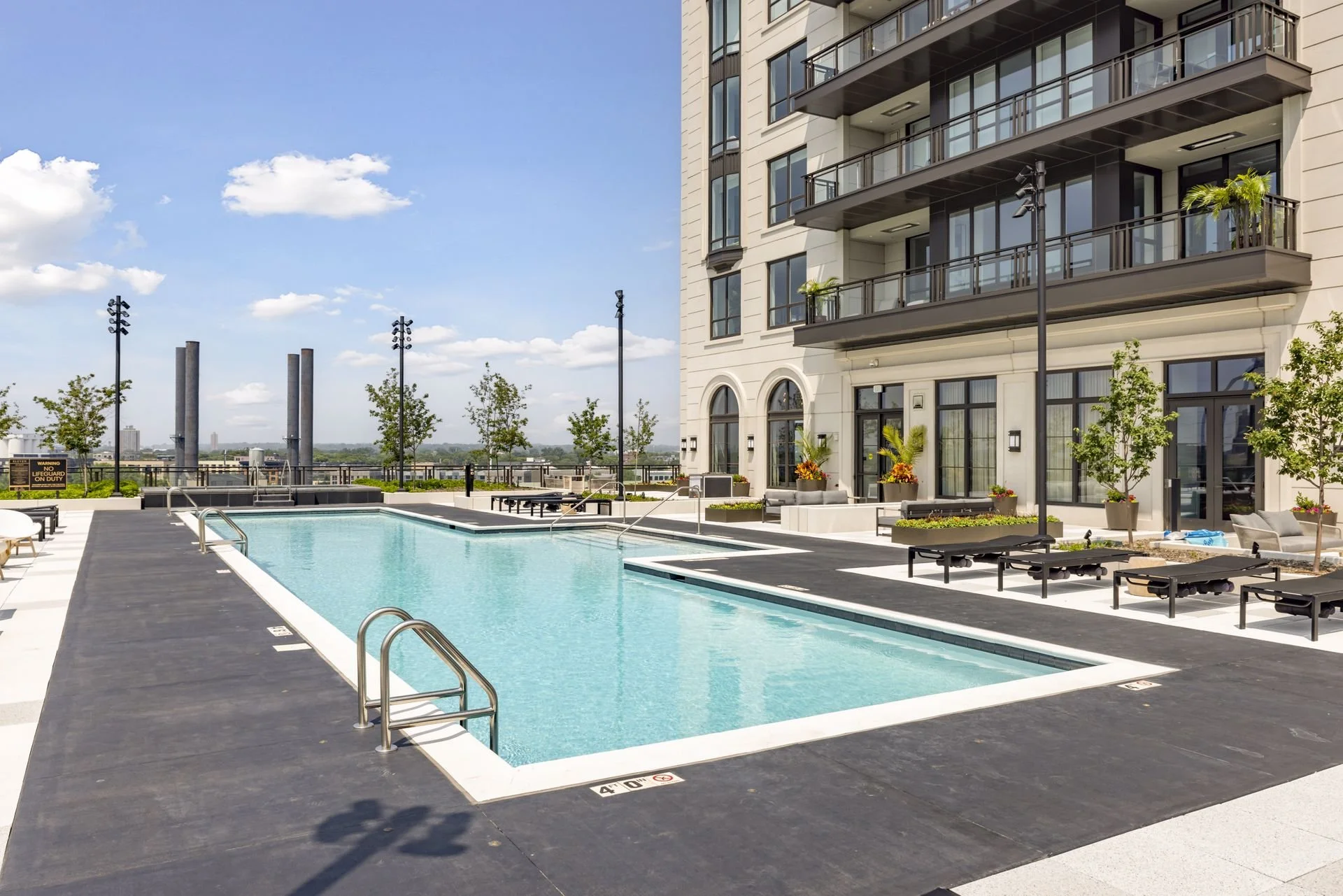 1111 W River Pkwy 21B - Spacecrafting - 0083.jpg