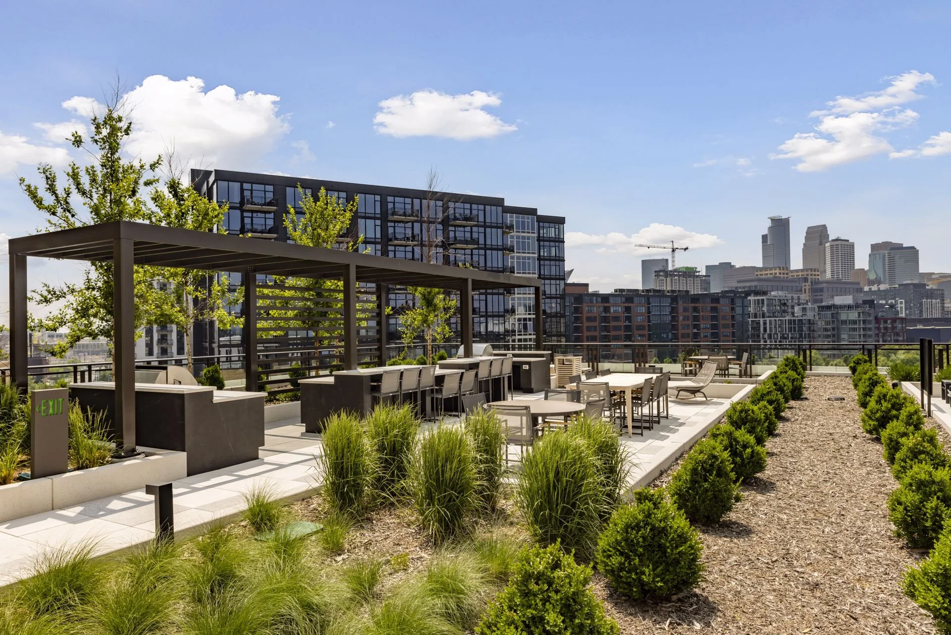 1111 W River Pkwy 21B - Spacecrafting - 0088.jpg