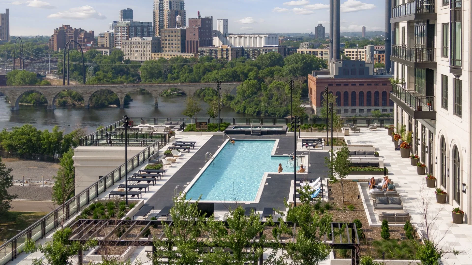 1111 W River Pkwy 21B - Spacecrafting - 0093.jpg