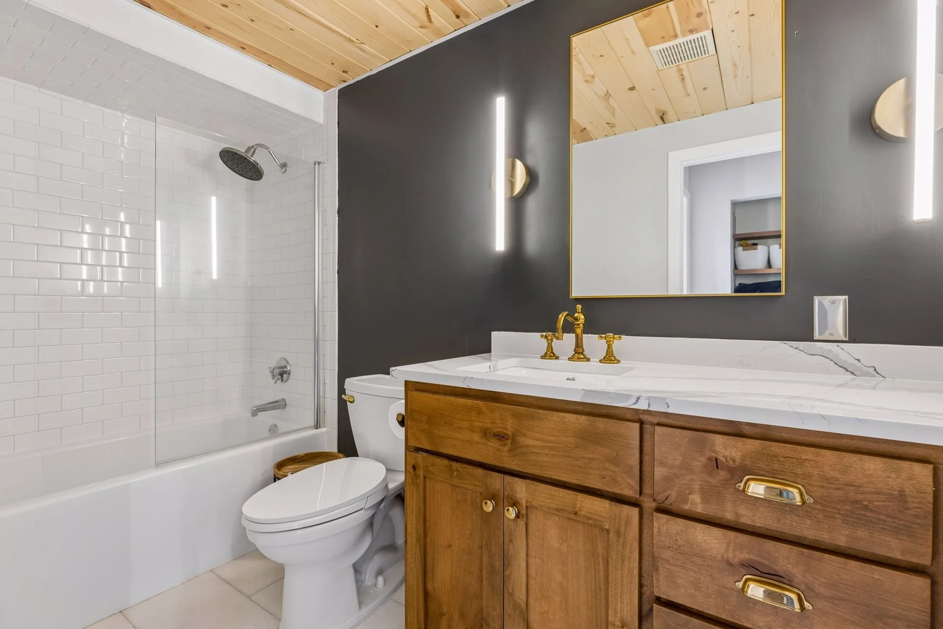 400 N 1st St 406 - Spacecrafting - 0024.jpg