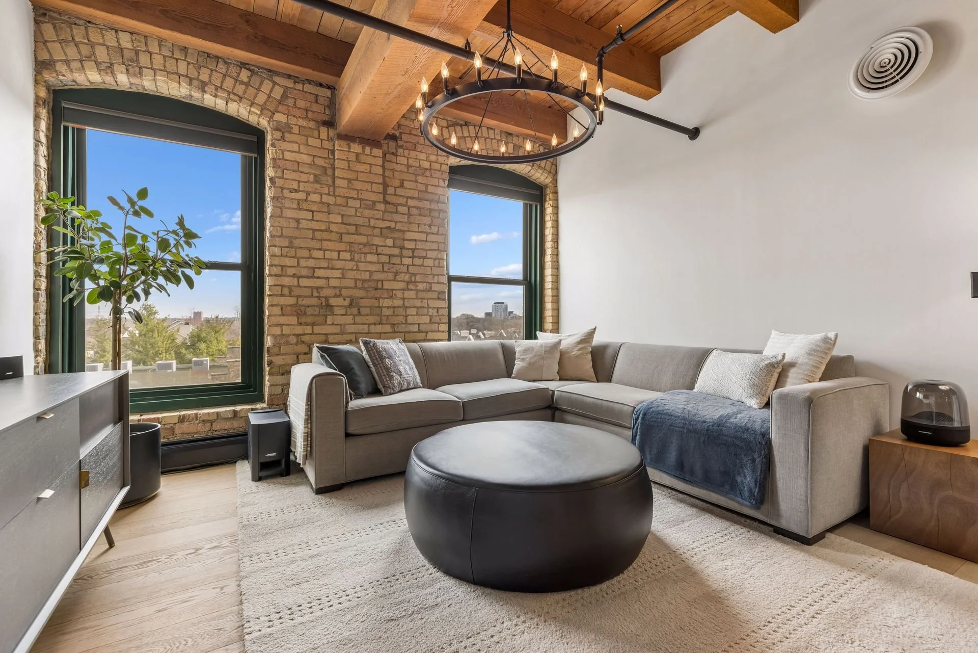 Riverwalk Lofts #406 | North Loop | $399,900 | Coming Soon