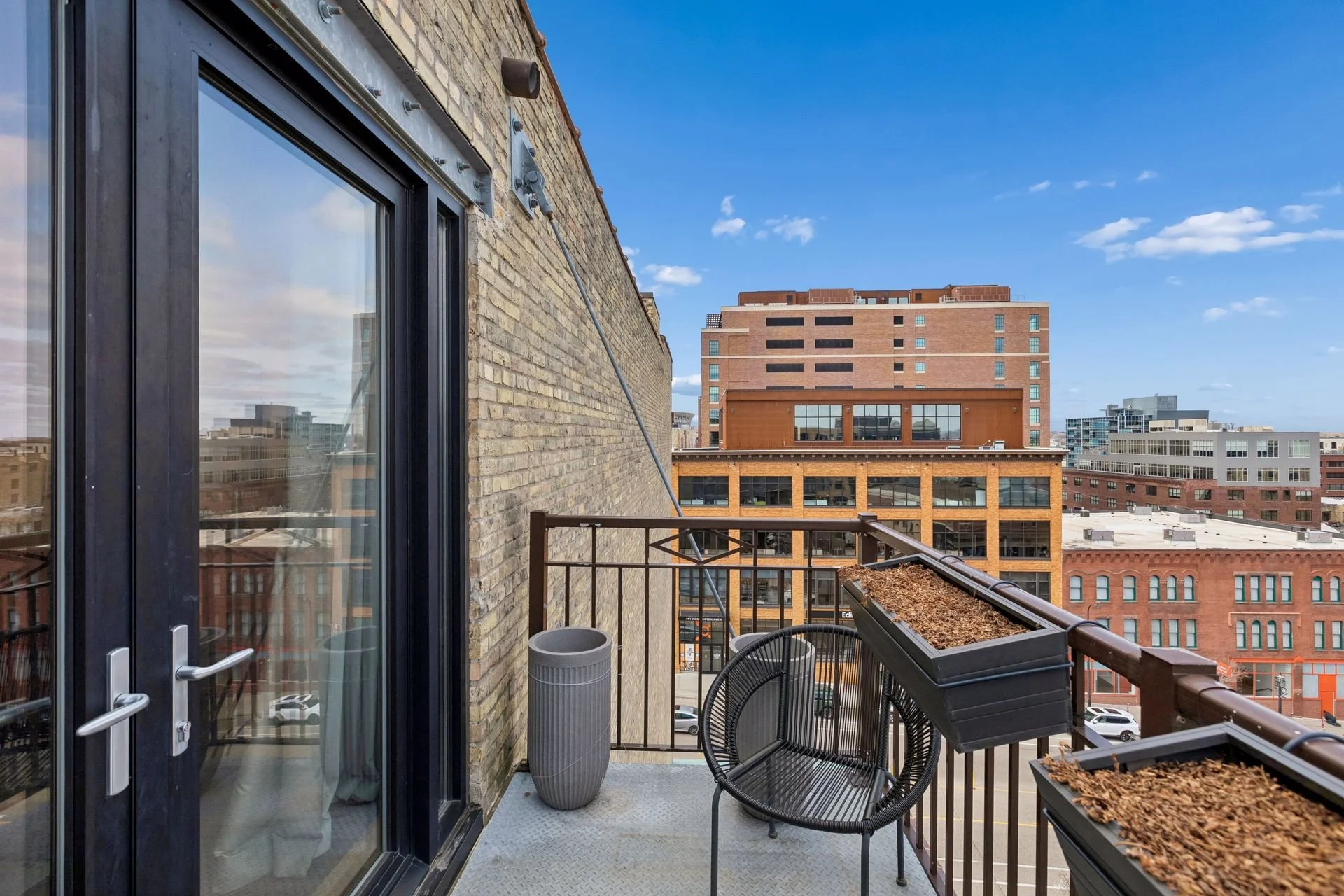 404 Washington Ave N - Spacecrafting - 0012.jpg