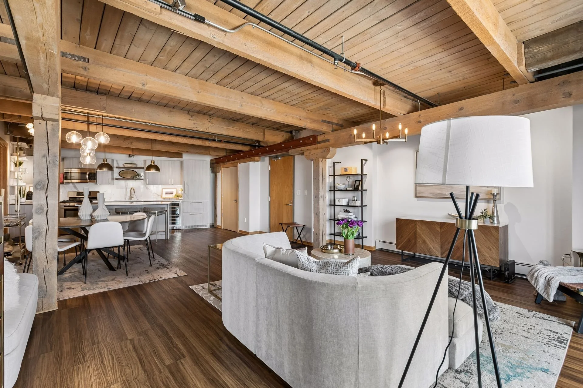 404 Washington Ave N - Spacecrafting - 0017.jpg