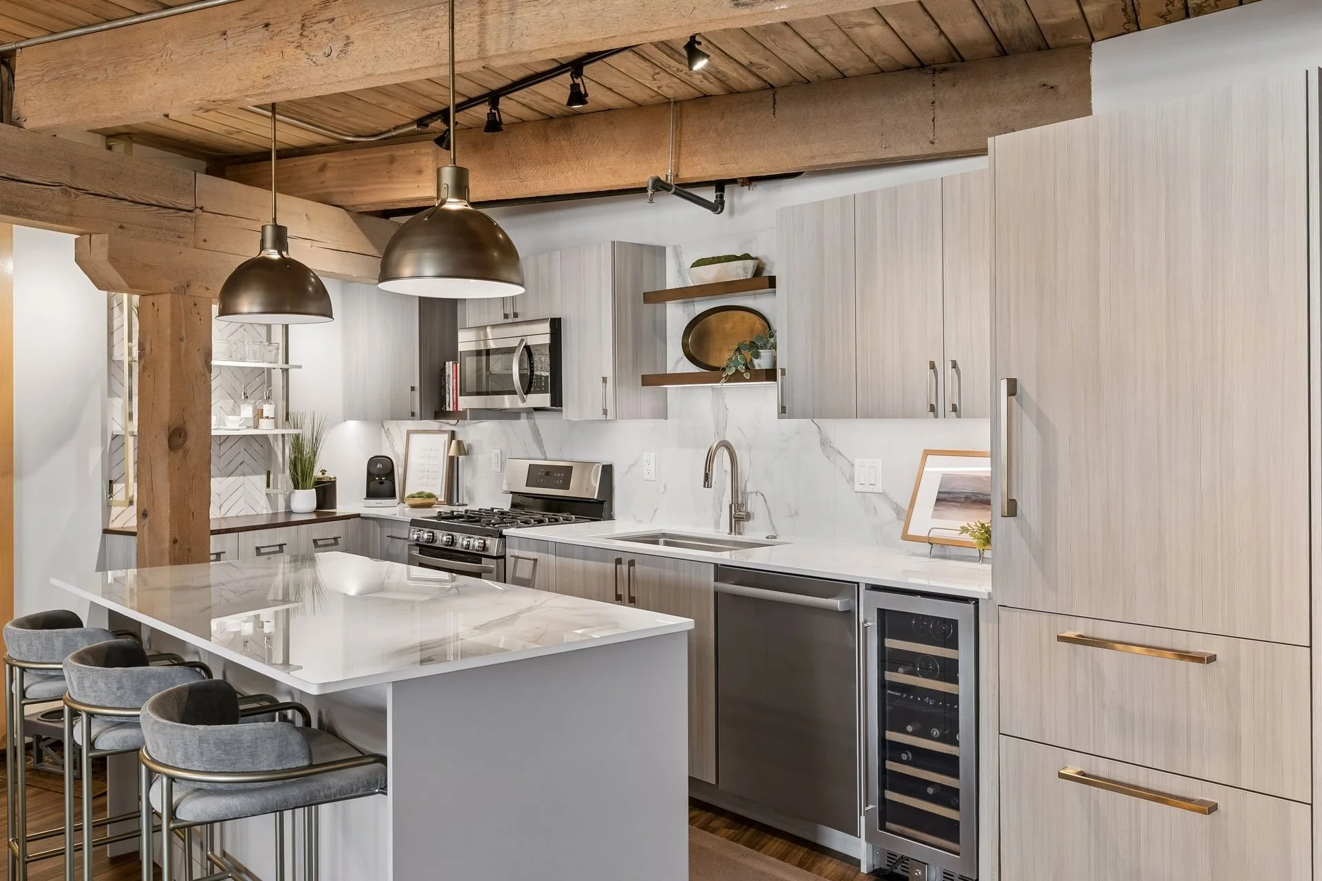 404 Washington Ave N - Spacecrafting - 0020.jpg