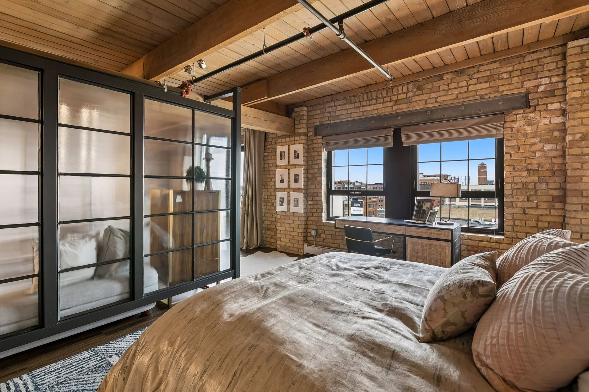 404 Washington Ave N - Spacecrafting - 0029.jpg