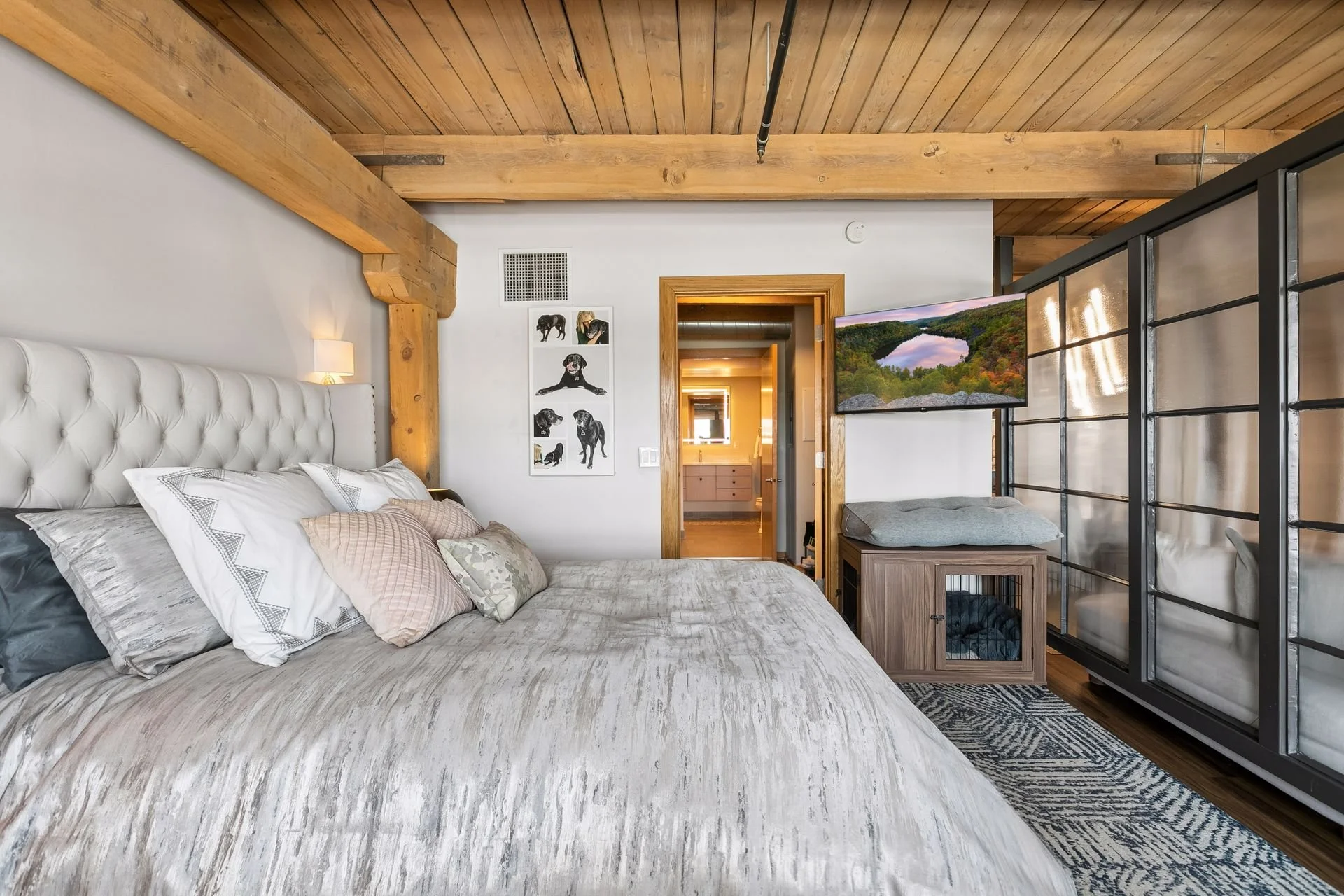 404 Washington Ave N - Spacecrafting - 0033.jpg