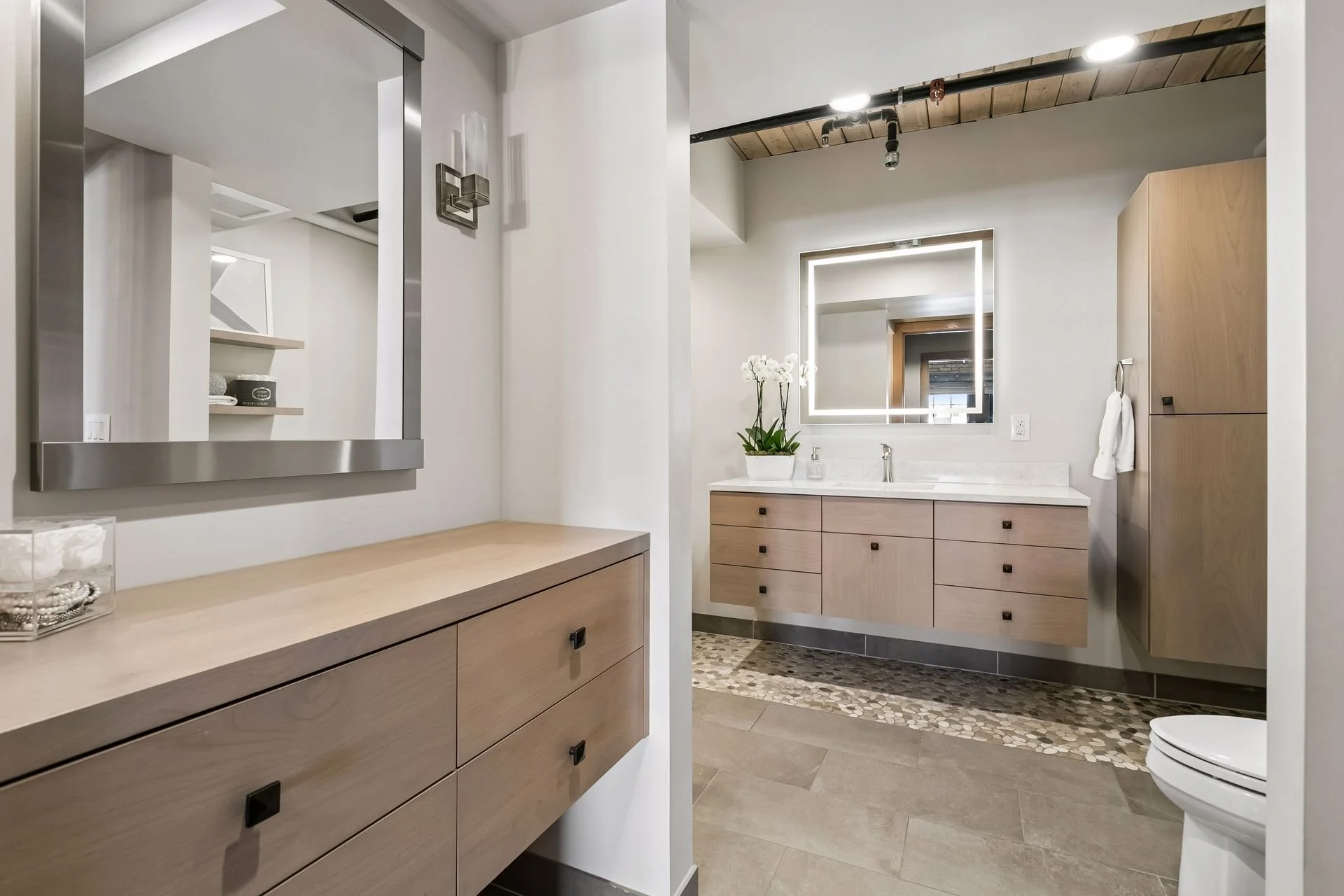 404 Washington Ave N - Spacecrafting - 0034.jpg