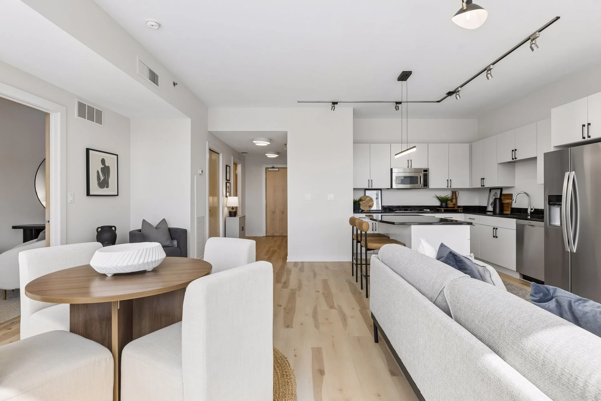 215 10th Ave S 332 - Spacecrafting - 0004.jpg