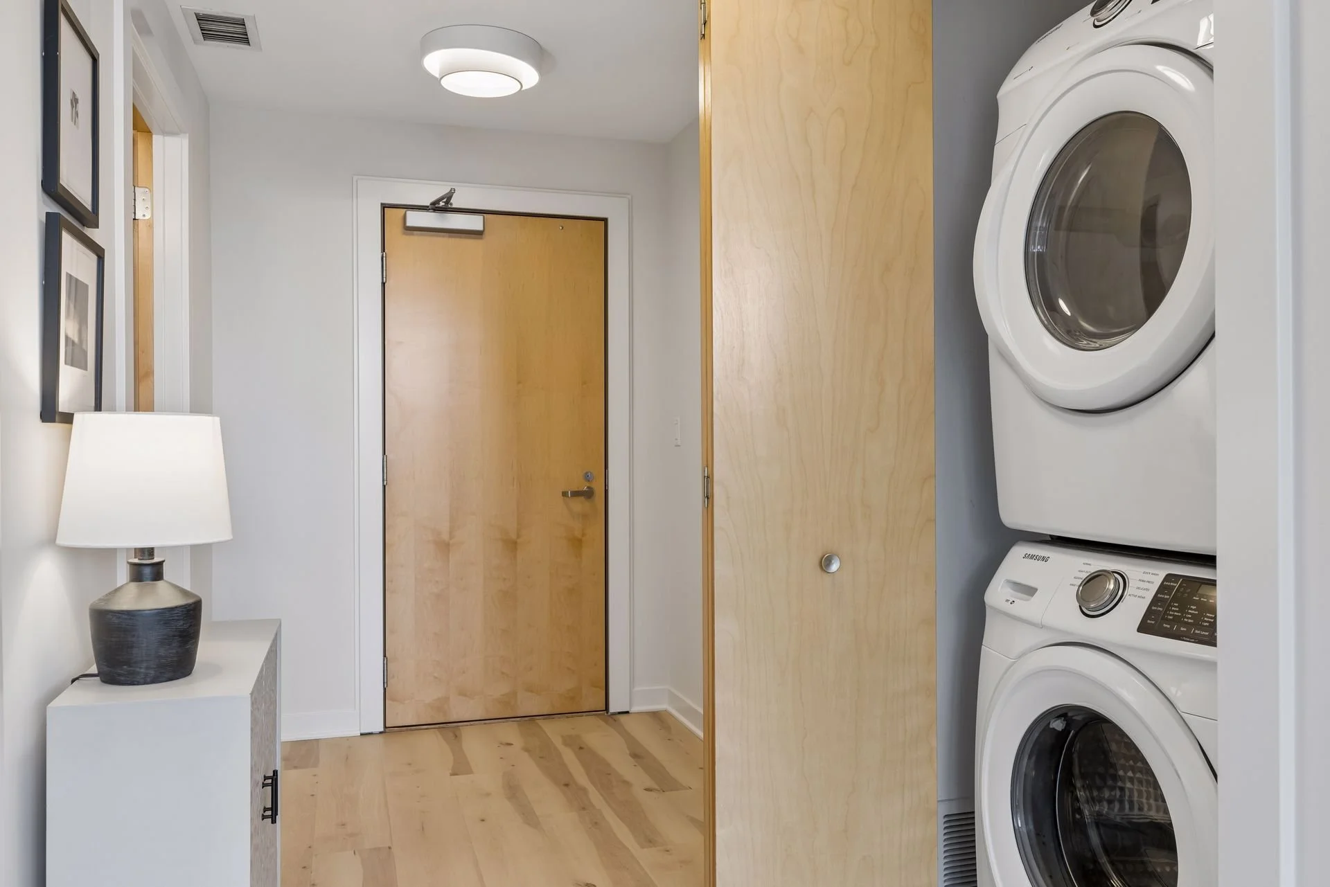 215 10th Ave S 332 - Spacecrafting - 0031.jpg