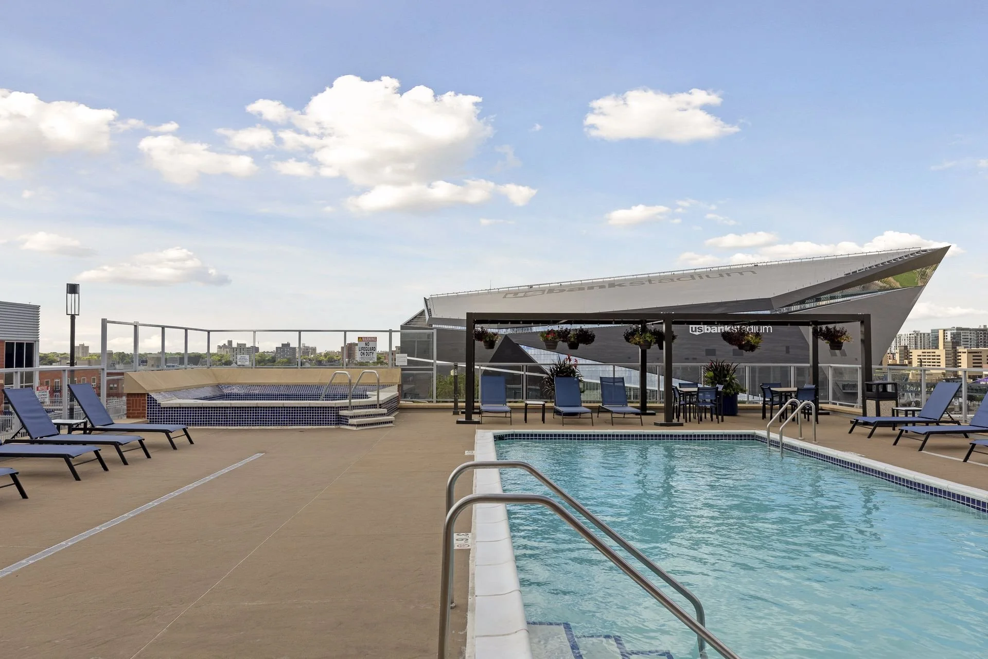 215 10th Ave S 332 - Spacecrafting - 0077.jpg