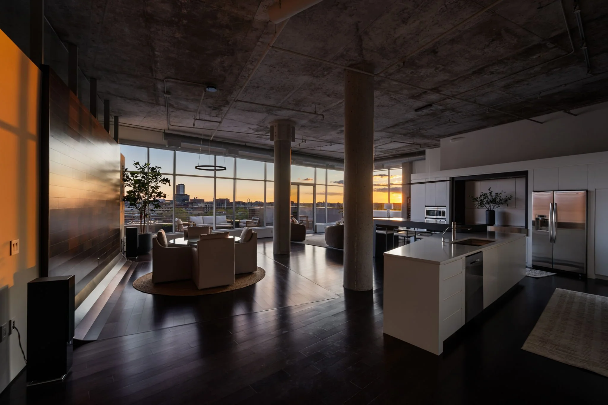 6-web-or-mls-100-ne-2nd-st-a770.jpg