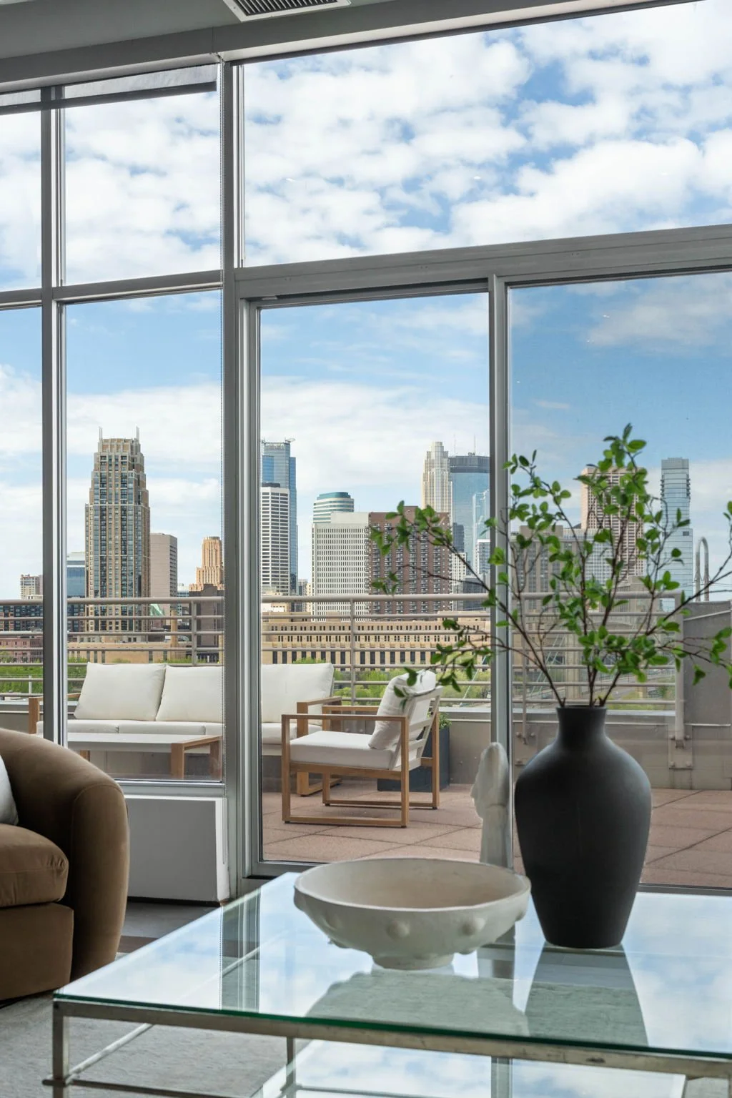 21-web-or-mls-100-ne-2nd-st-a770.jpg