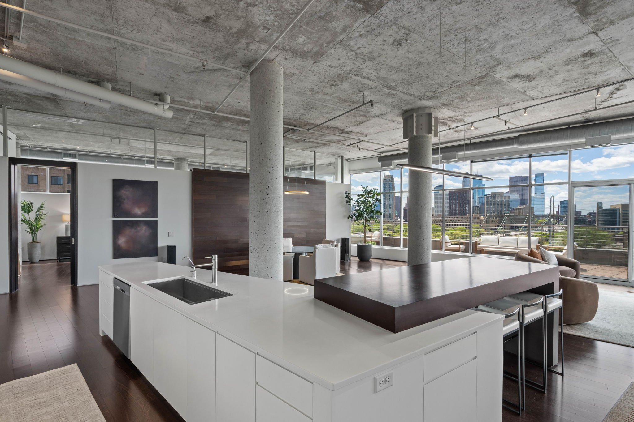 33-web-or-mls-100-ne-2nd-st-a770.jpg