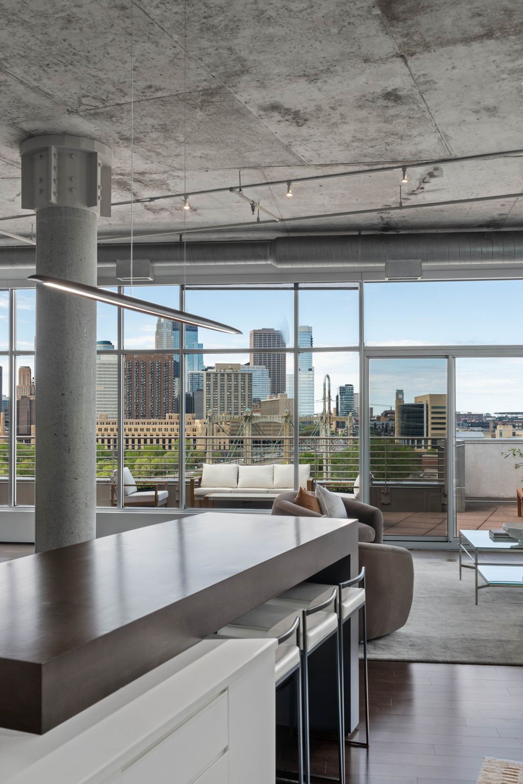 35-web-or-mls-100-ne-2nd-st-a770.jpg