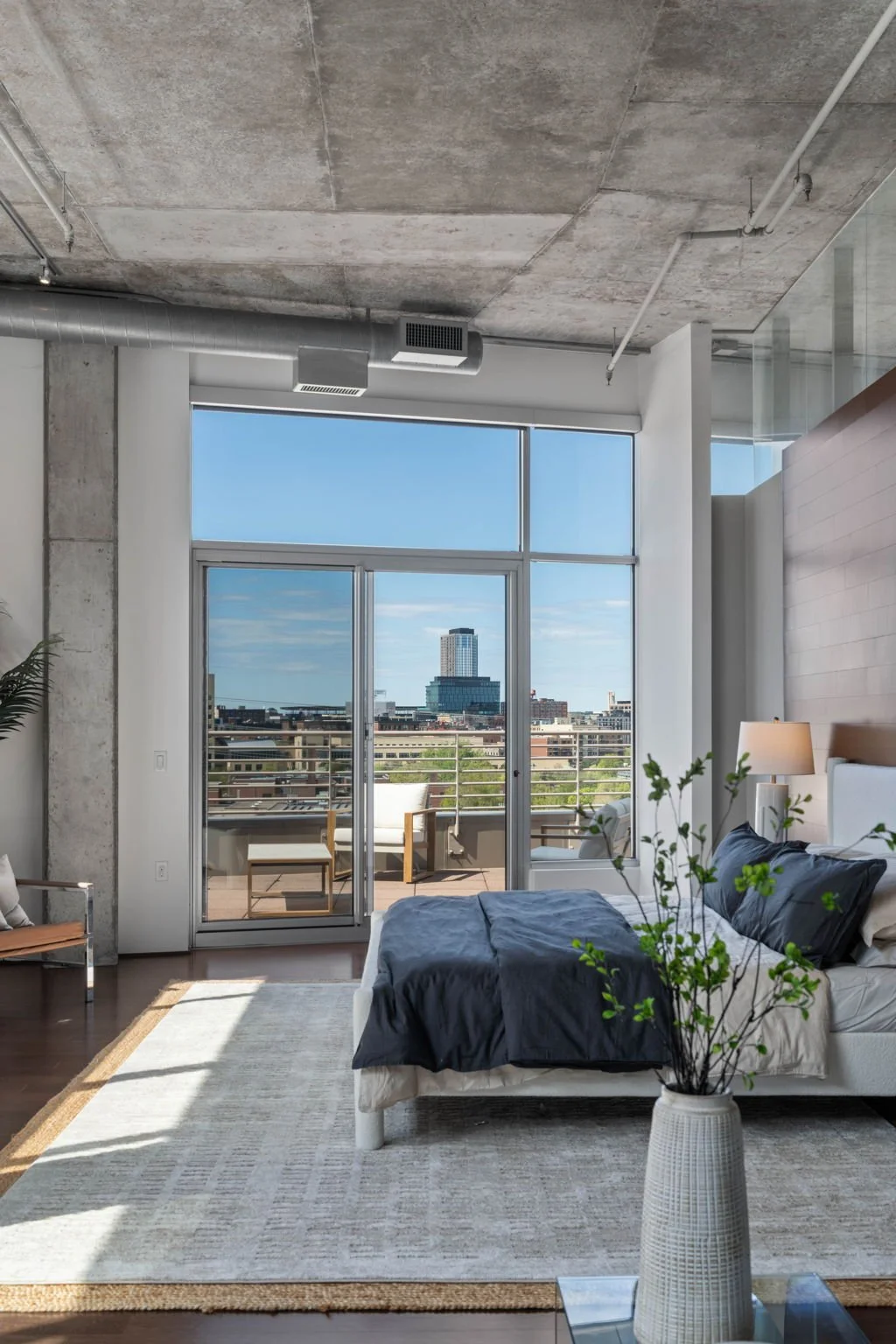 44-web-or-mls-100-ne-2nd-st-a770.jpg