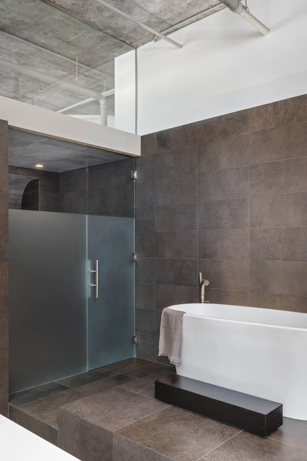 46-web-or-mls-100-ne-2nd-st-a770.jpg