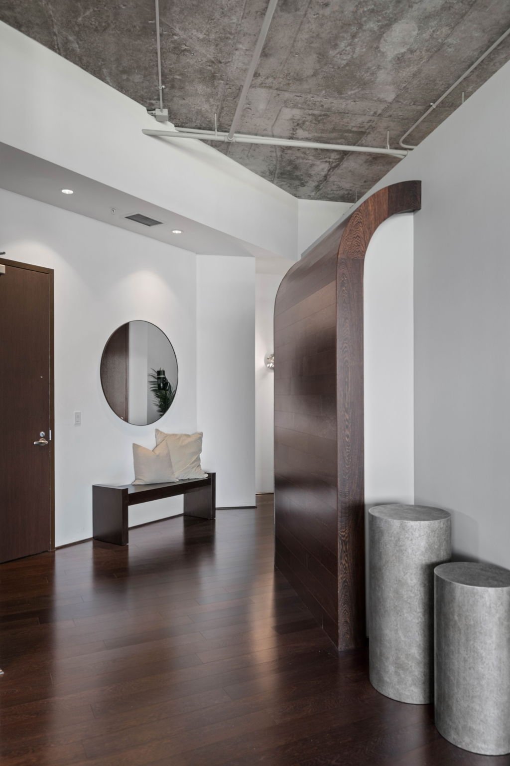 50-web-or-mls-100-ne-2nd-st-a770.jpg