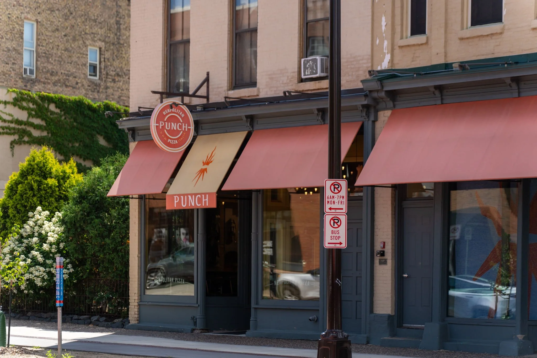 98-web-or-mls-100-ne-2nd-st-a770.jpg