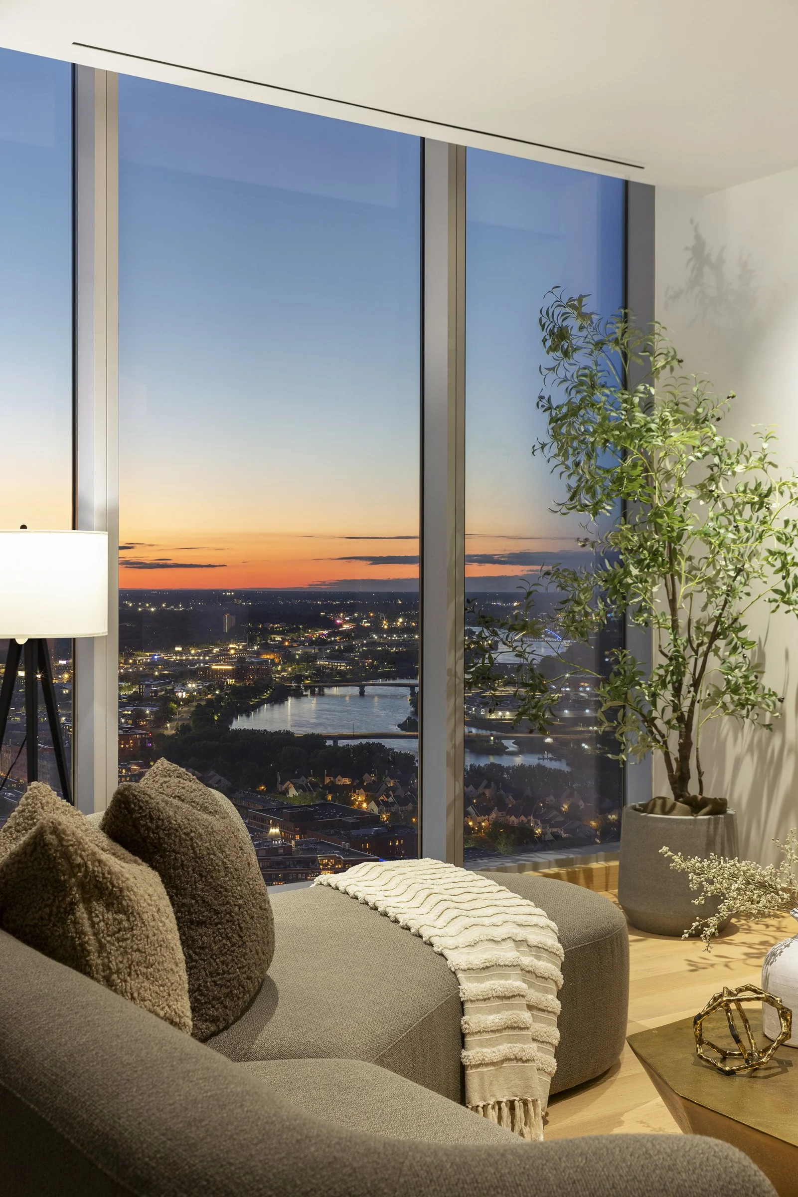 Cindy Froid - 255 Hennepin Avenue, #3404 - Interior Twilight - 001.jpg