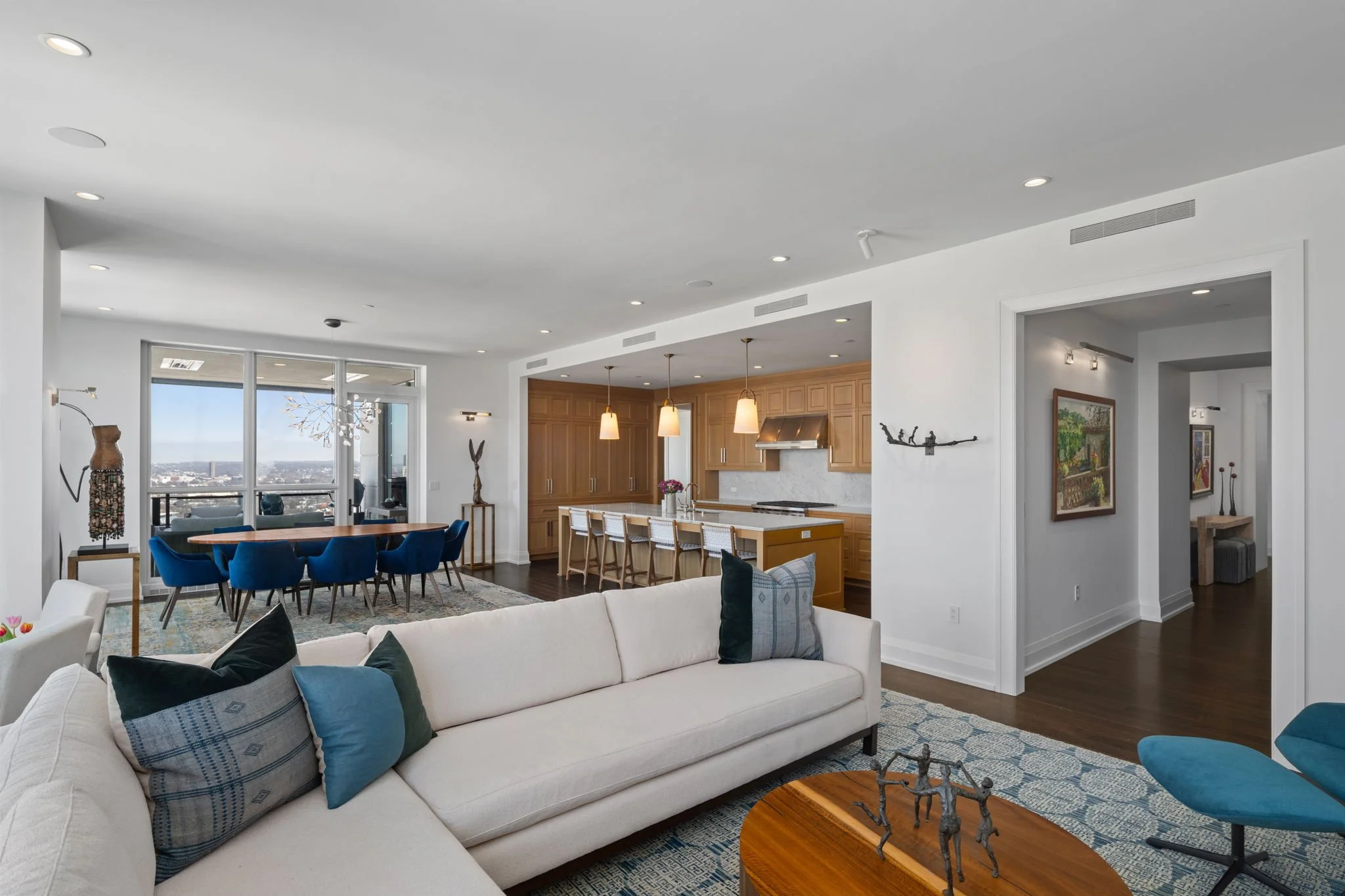 14-web-or-mls-1111-w-river-pkwy-24a.jpg