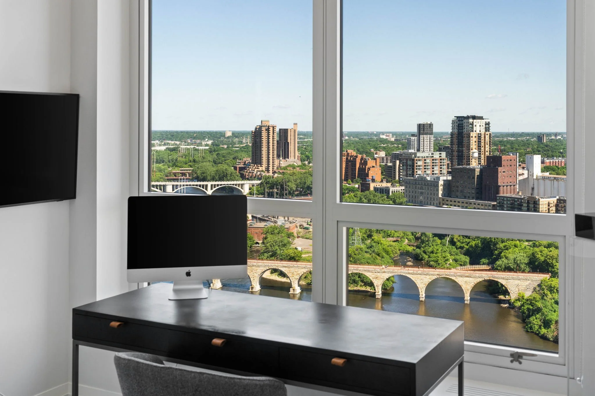 51-web-or-mls-1111-w-river-pkwy-24a.jpg