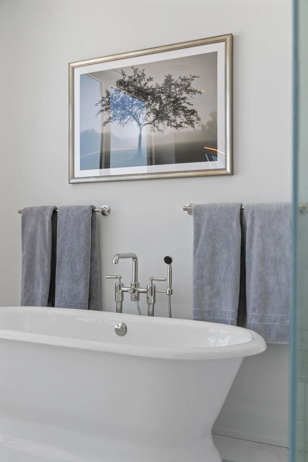 55-71-web-or-mls-1111-w-river-pkwy-24a.jpg