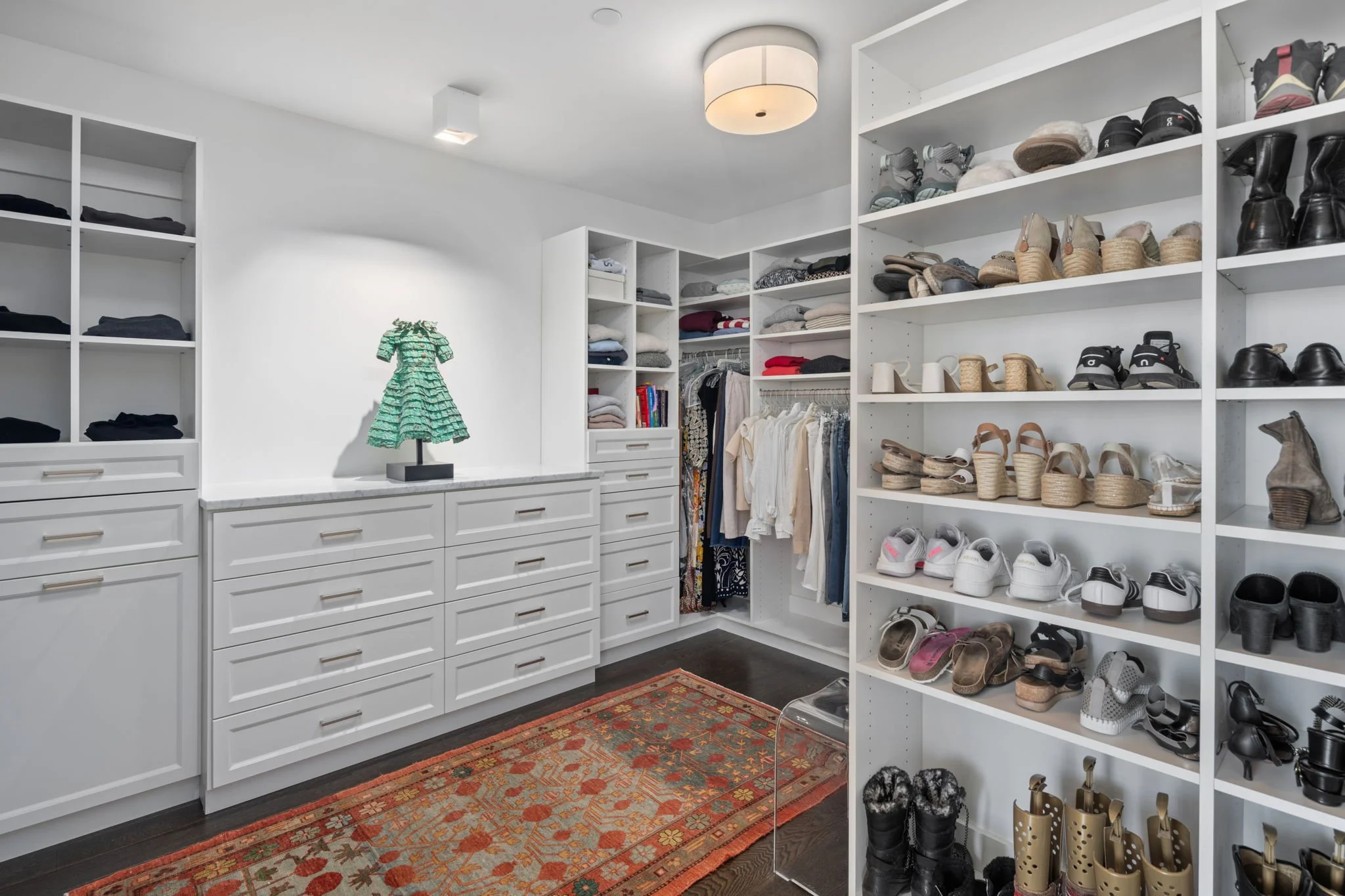 55-72-web-or-mls-1111-w-river-pkwy-24a.jpg