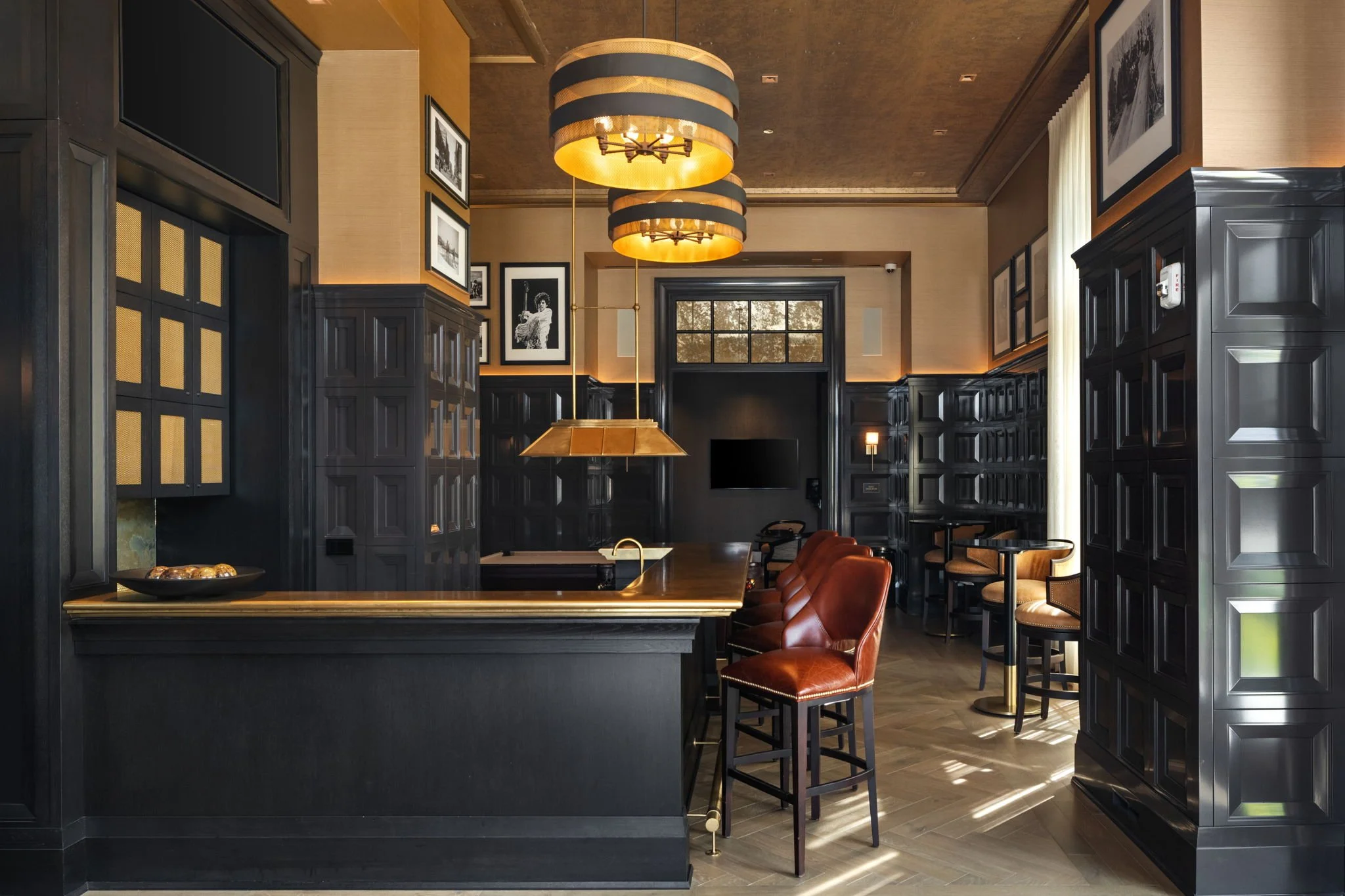 90-web-or-mls-1111-w-river-pkwy-24a.jpg