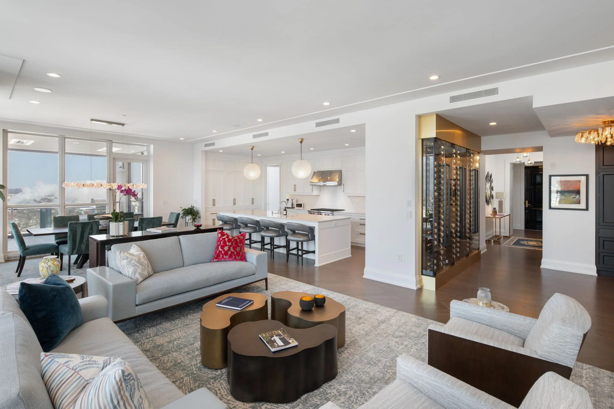 15-web-or-mls-1111-w-river-pkwy-25a.jpg