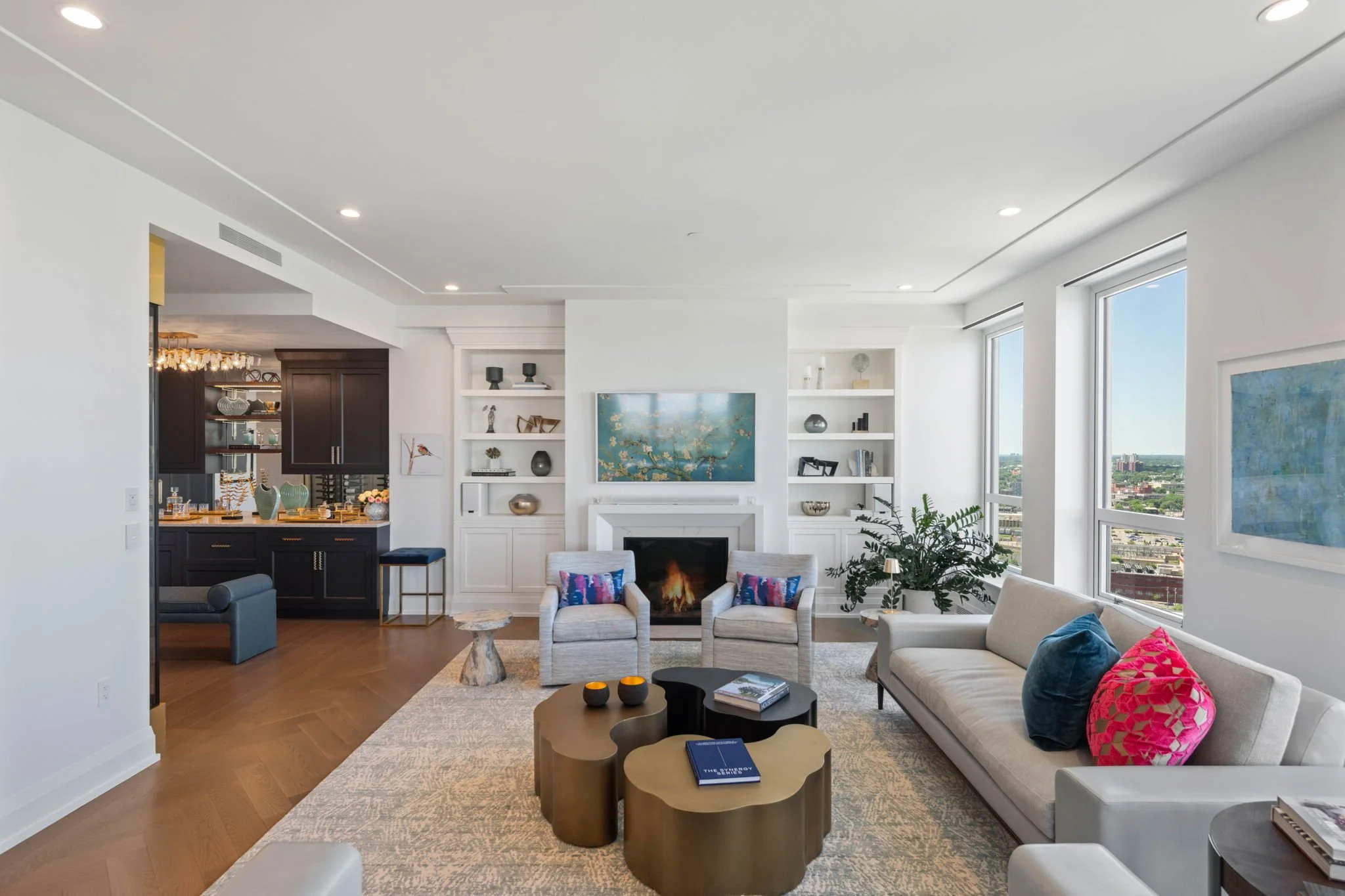 17-web-or-mls-1111-w-river-pkwy-25a.jpg