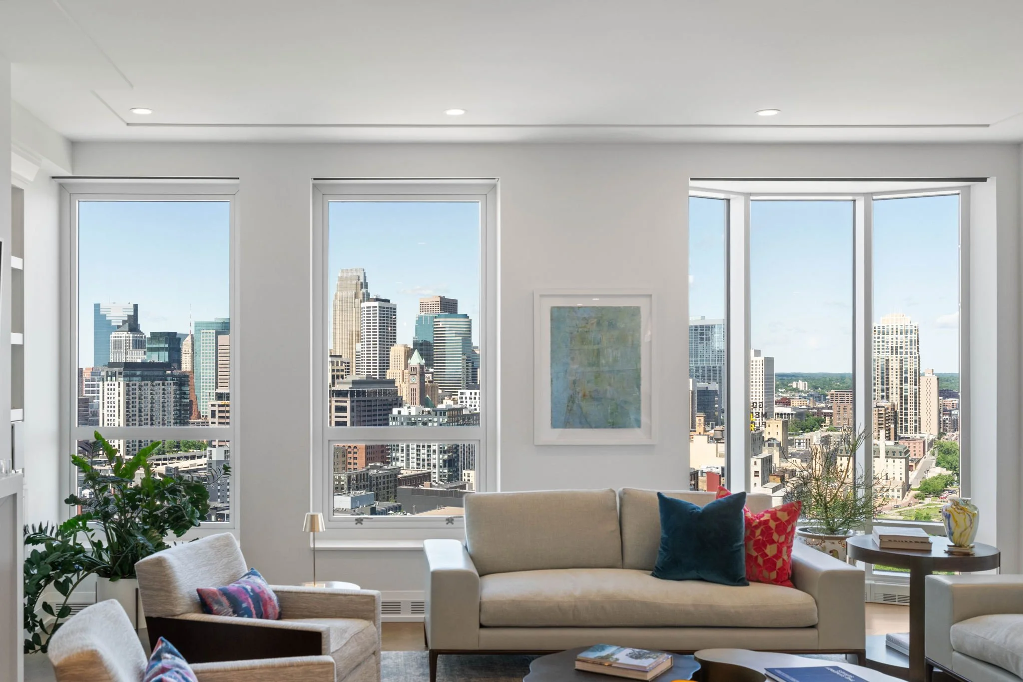 21-web-or-mls-1111-w-river-pkwy-25a.jpg
