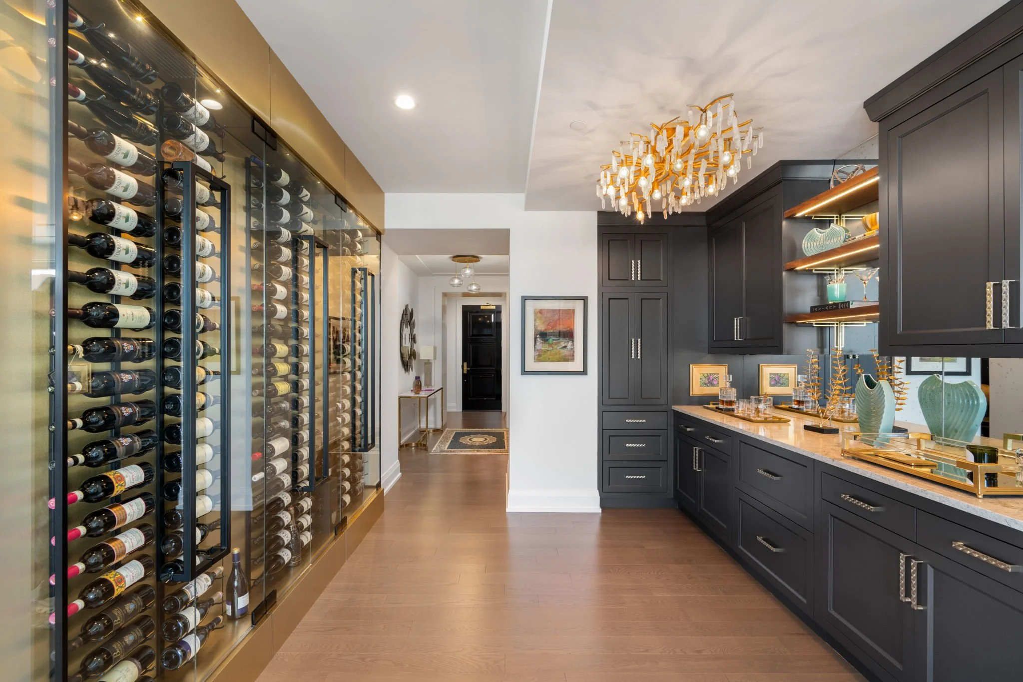 50-5-web-or-mls-1111-w-river-pkwy-25a.jpg