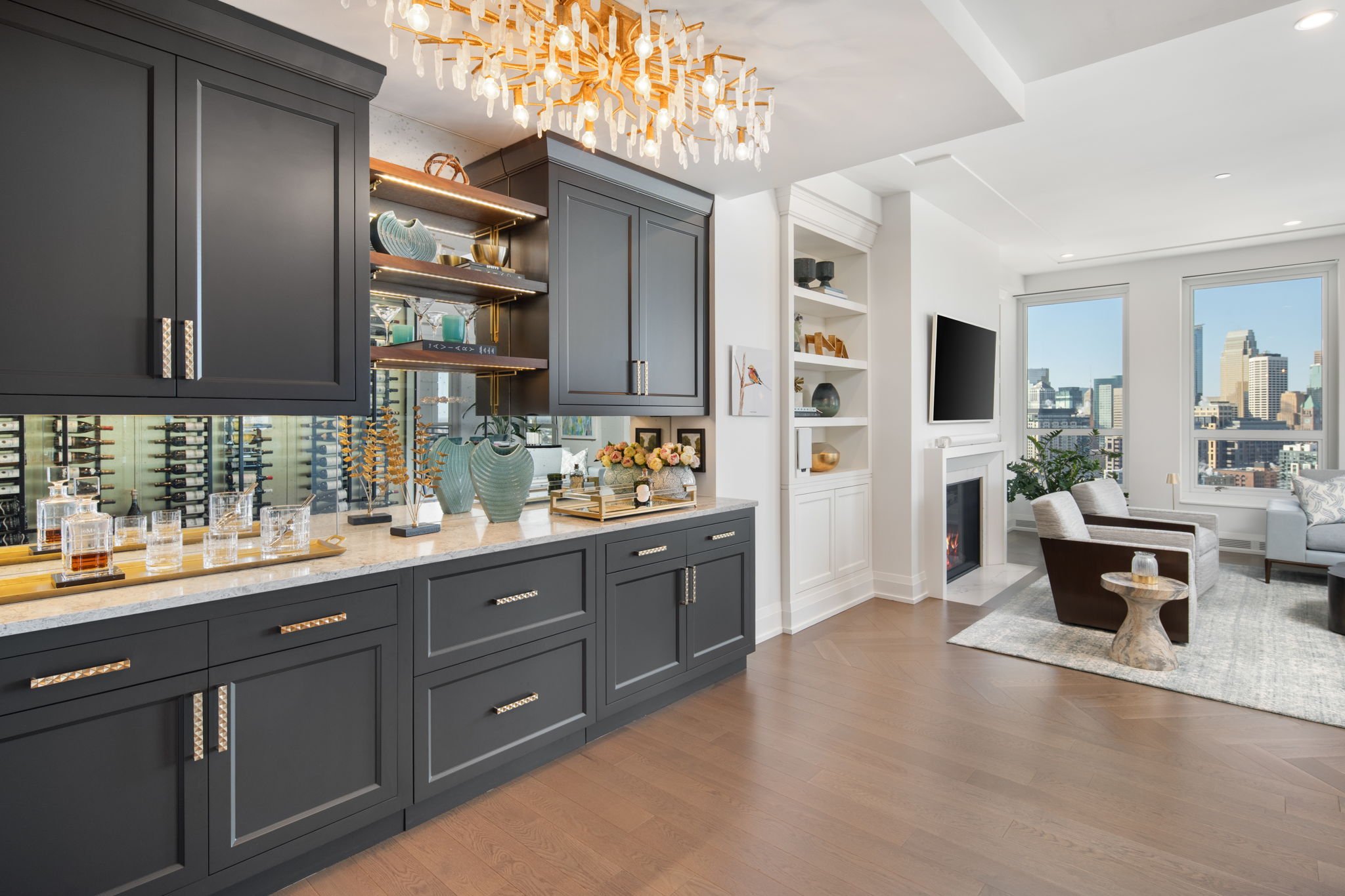 50-10-web-or-mls-1111-w-river-pkwy-25a.jpg