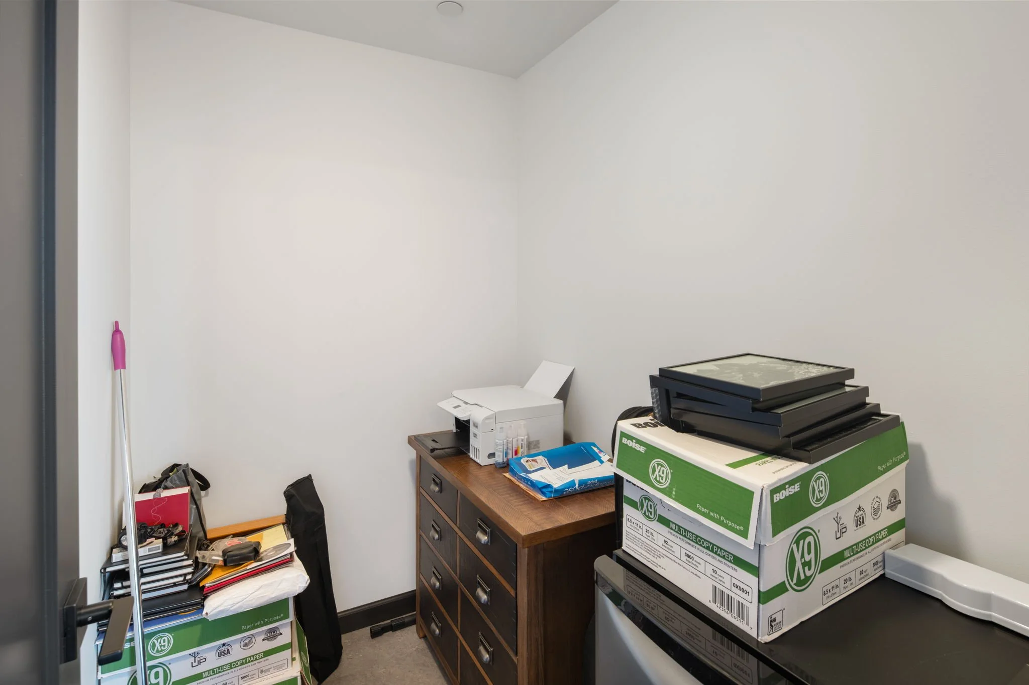 83-web-or-mls-1111-w-river-pkwy-25a.jpg