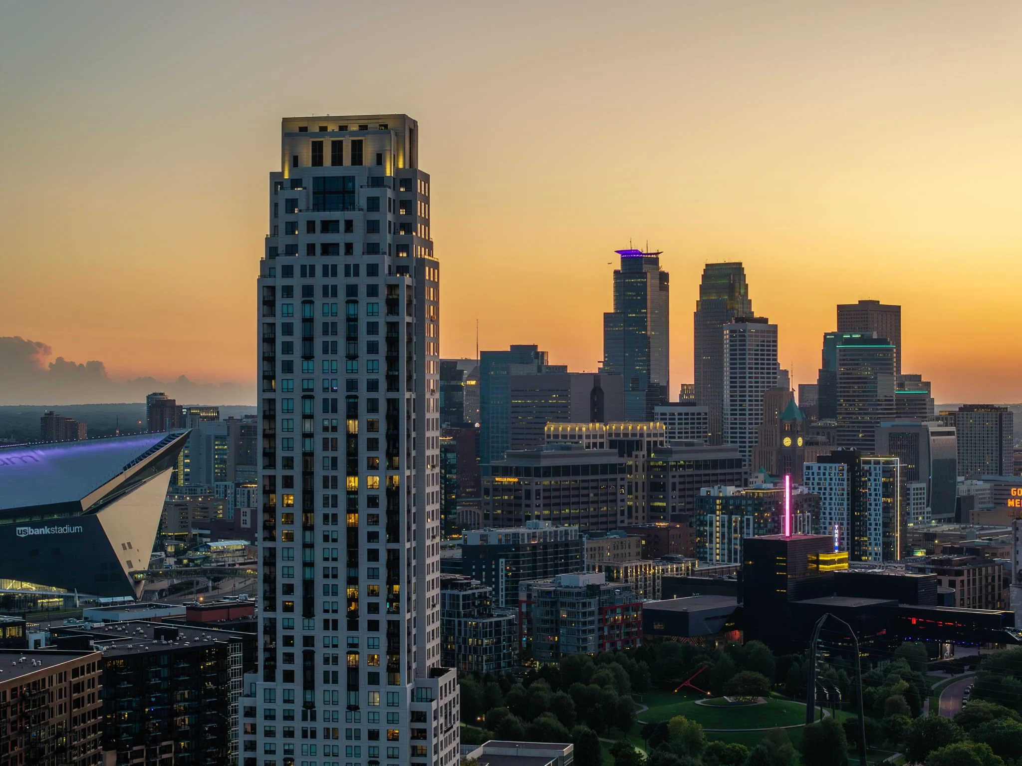 87-web-or-mls-1111-w-river-pkwy-25a.jpg