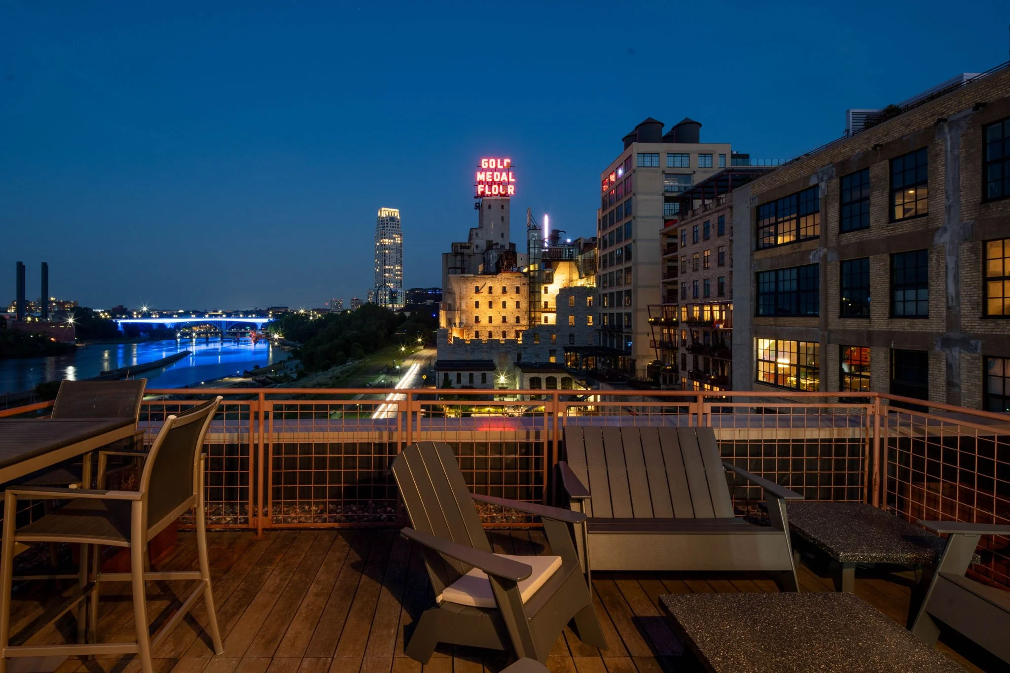 4-web-or-mls-117-portland-ave-302.jpg
