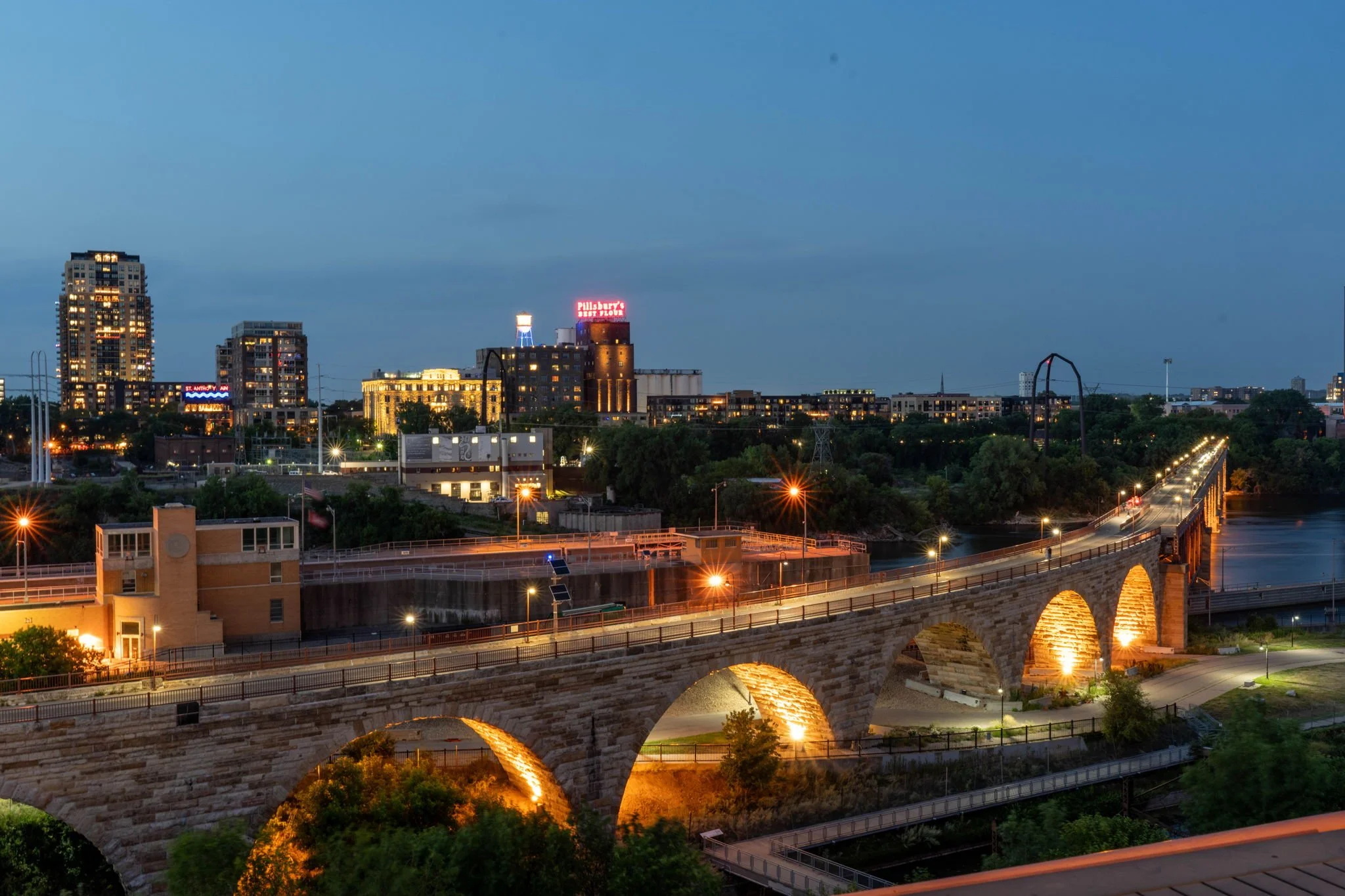 6-web-or-mls-117-portland-ave-302.jpg