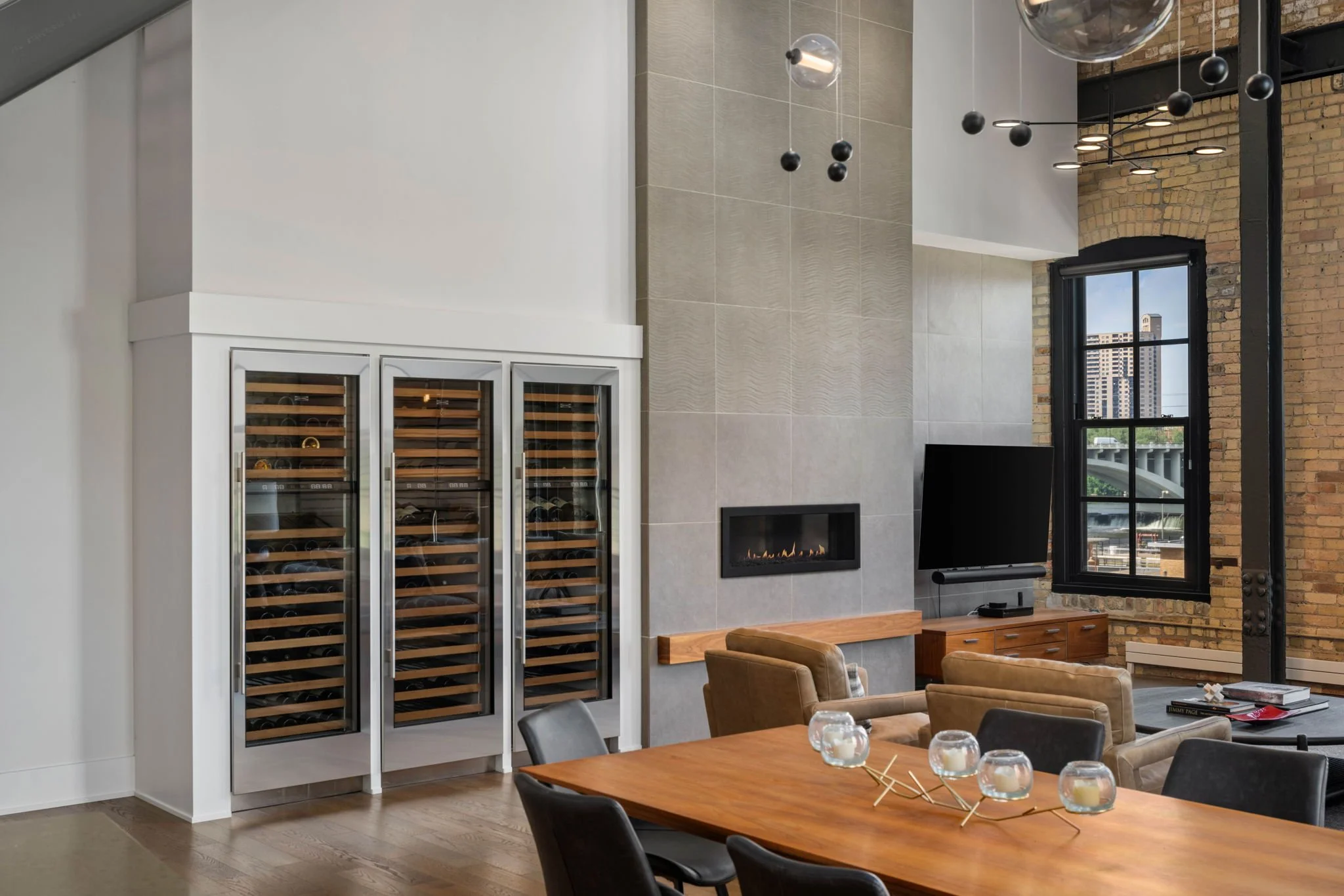17-web-or-mls-117-portland-ave-302.jpg