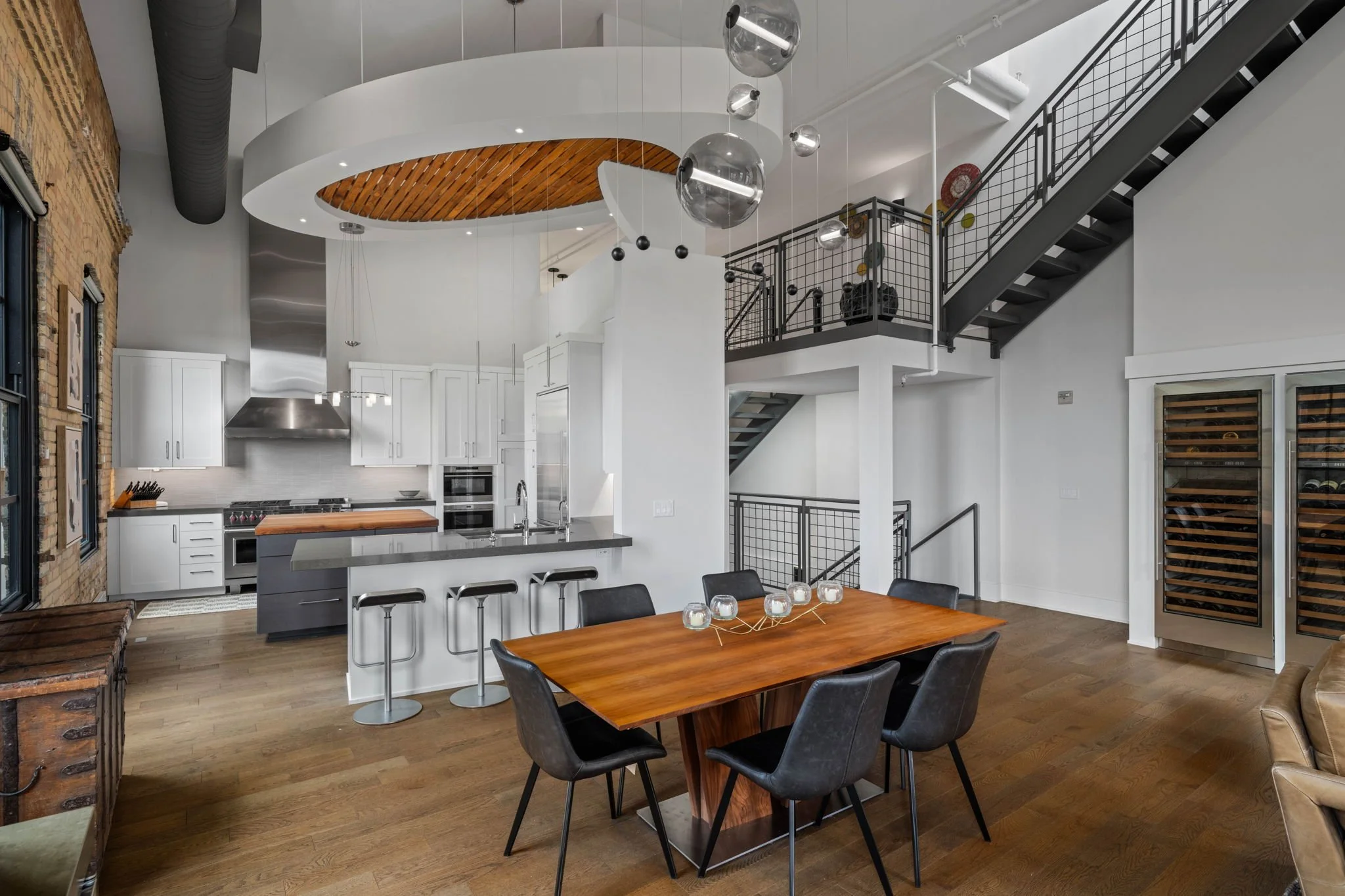 18-web-or-mls-117-portland-ave-302.jpg