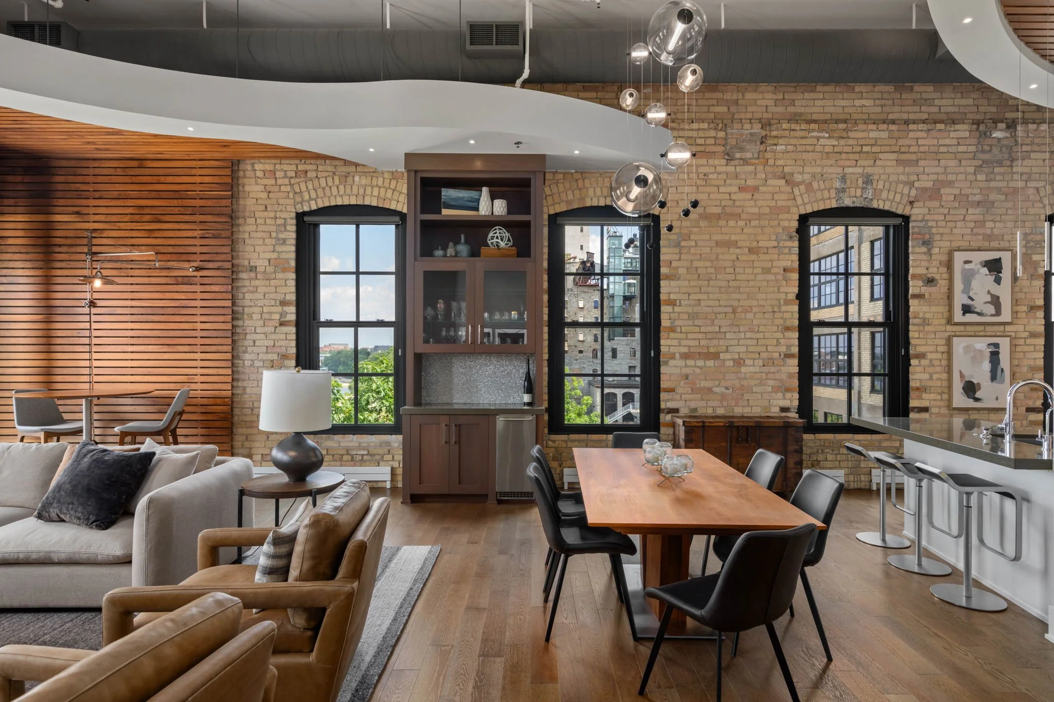 22-web-or-mls-117-portland-ave-302.jpg