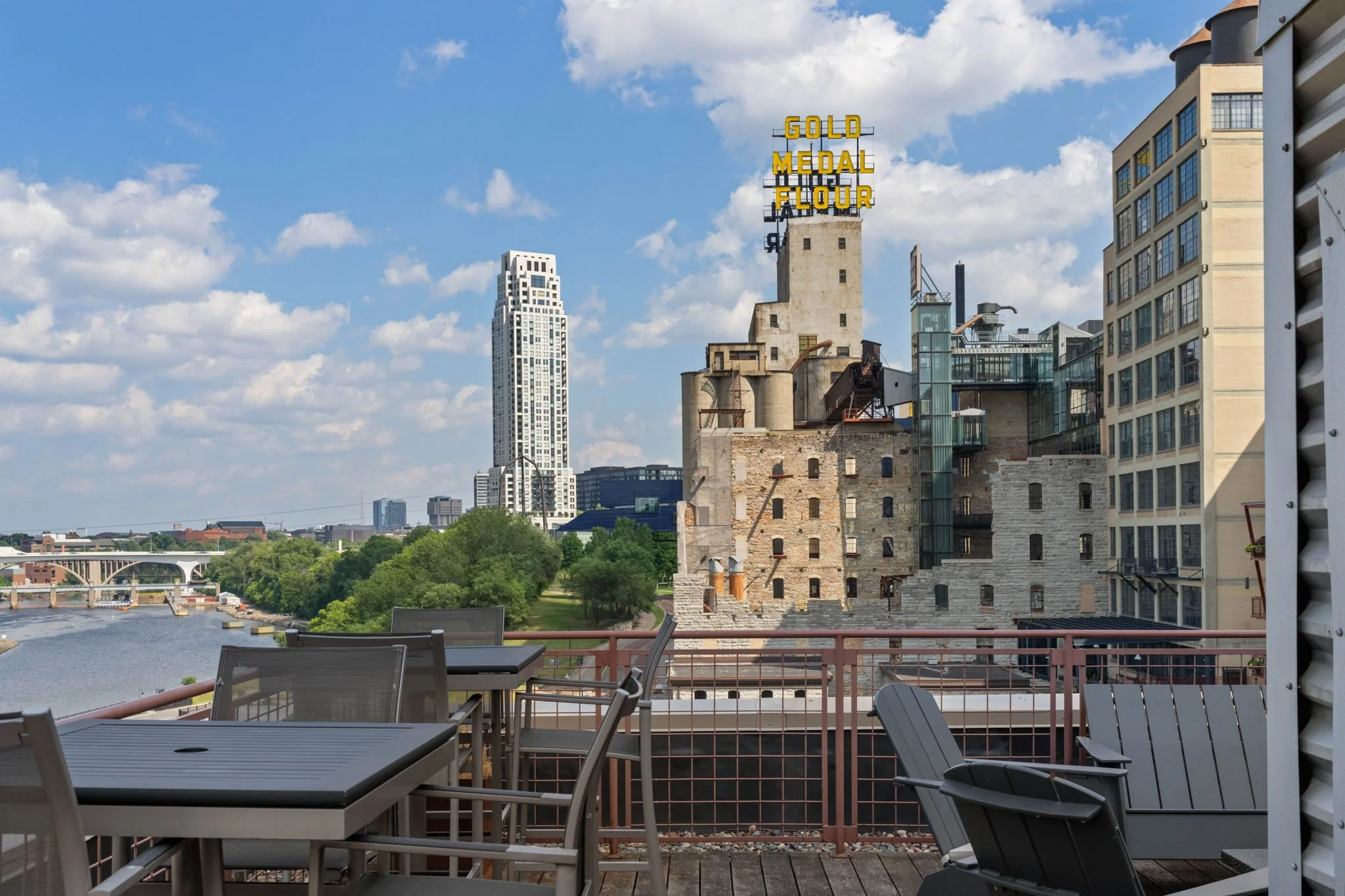55-web-or-mls-117-portland-ave-302.jpg
